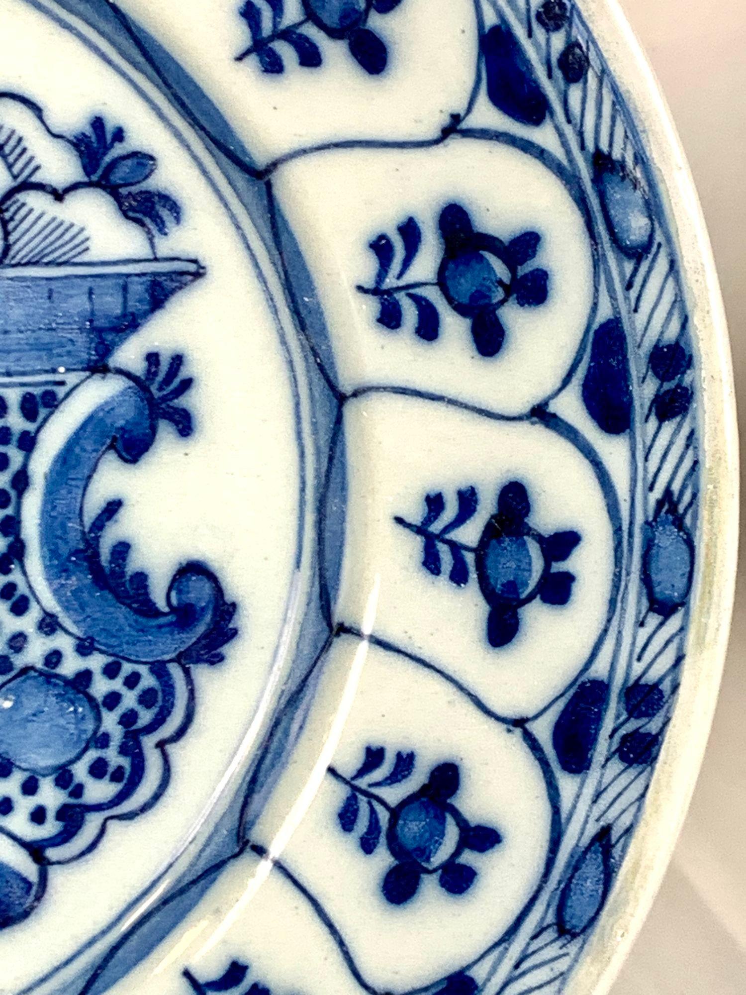 Blue and White Dutch Delft Plate or Dish Netherlands Circa 1780 For Sale 2