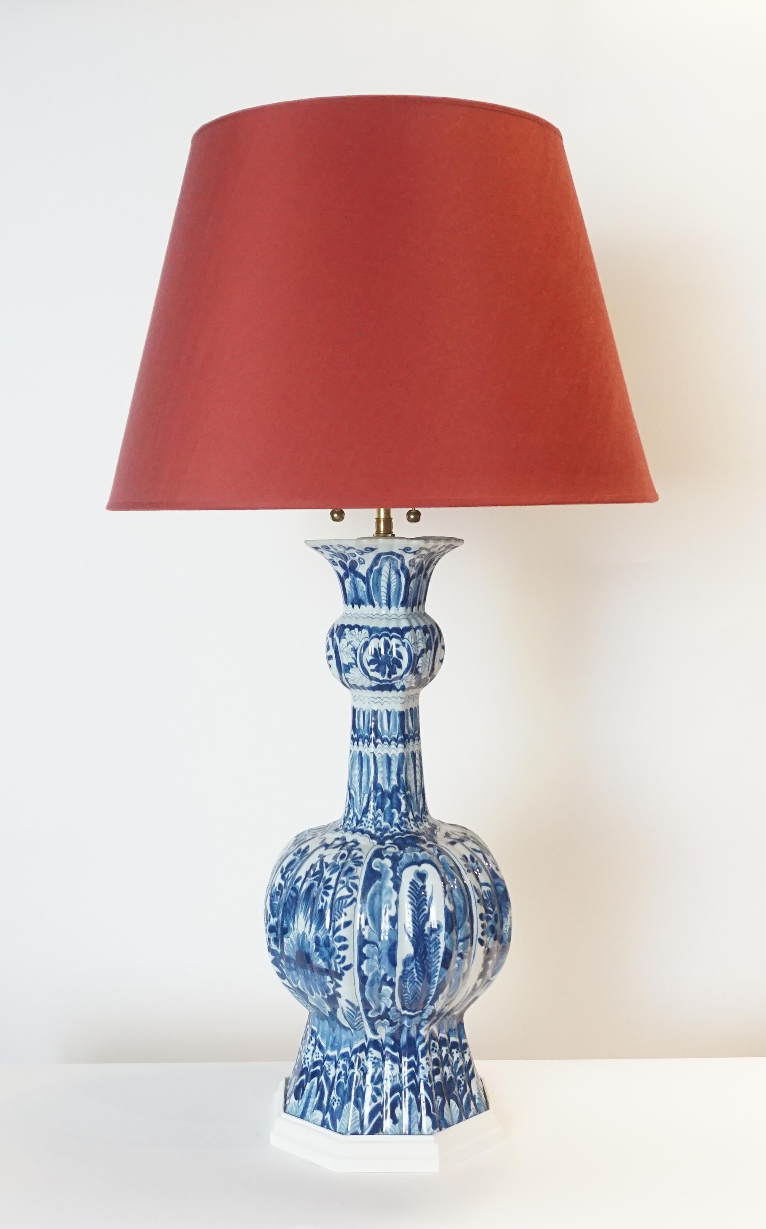 Blue and White Dutch Delft Vase Table Lamp 3