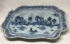 Piatto da portata olandese a cineserie blu e bianco