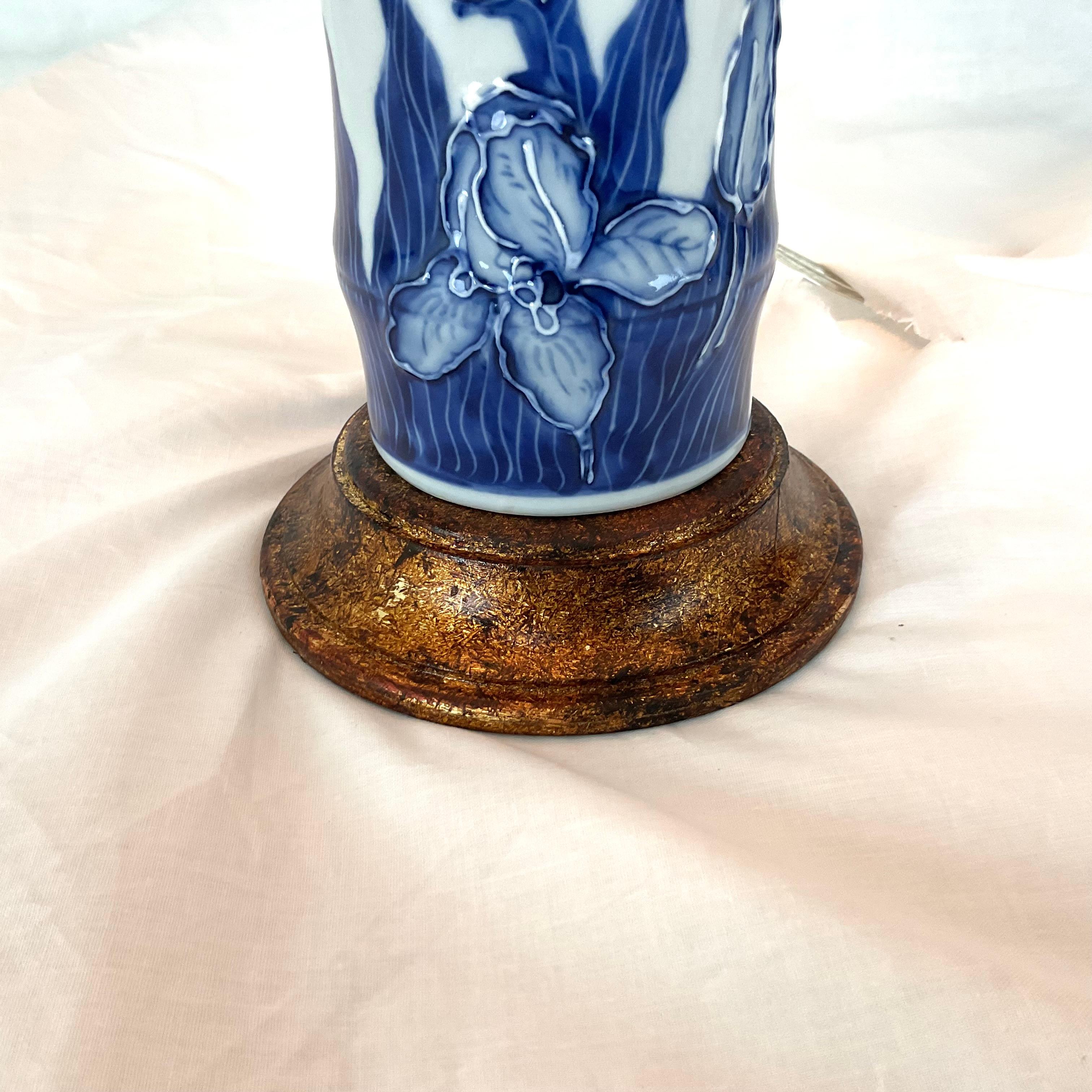 Blue and White English Porcelain Iris Mini Lamp with Grass Cloth Shade In Good Condition For Sale In West Palm Beach, FL