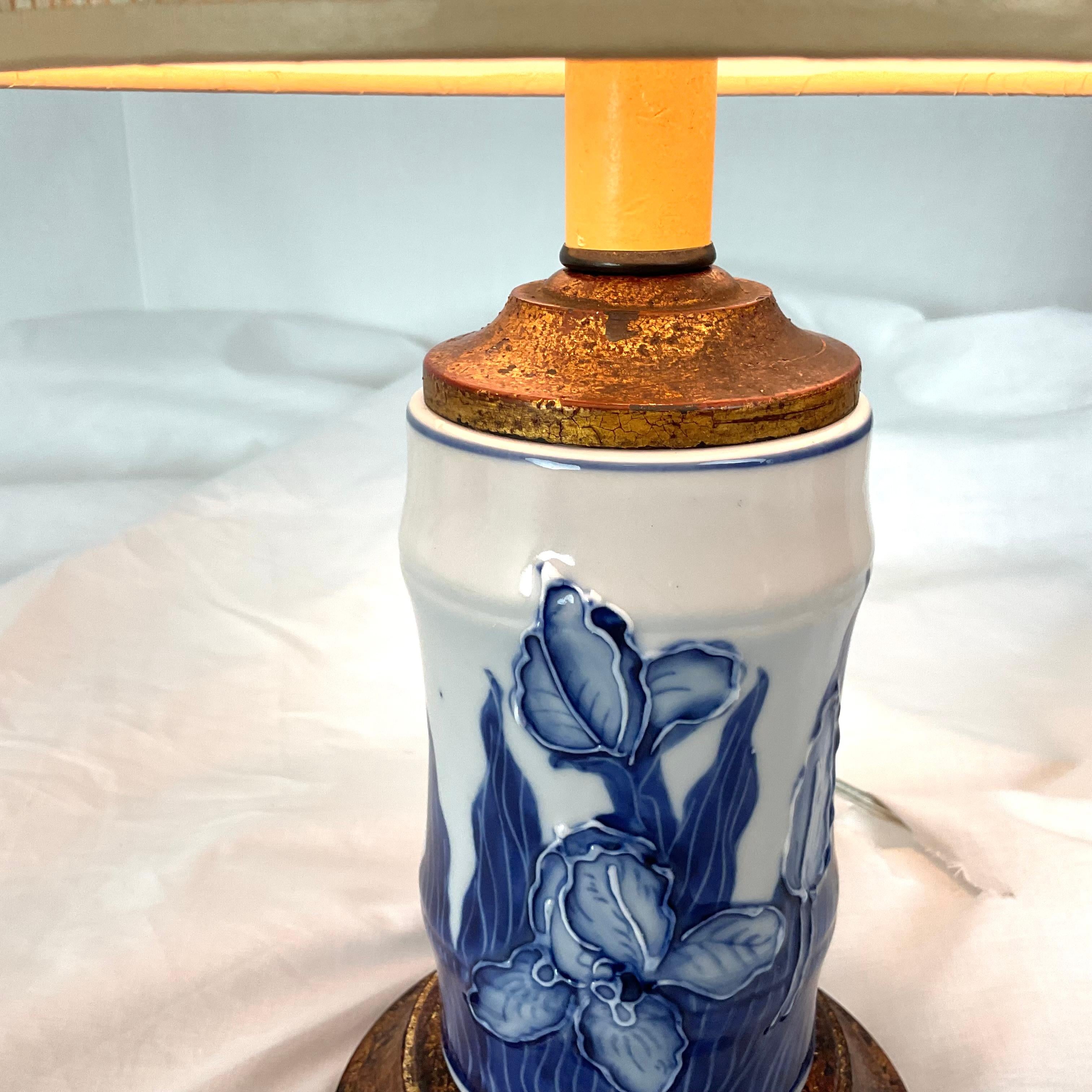 Contemporary Blue and White English Porcelain Iris Mini Lamp with Grass Cloth Shade For Sale