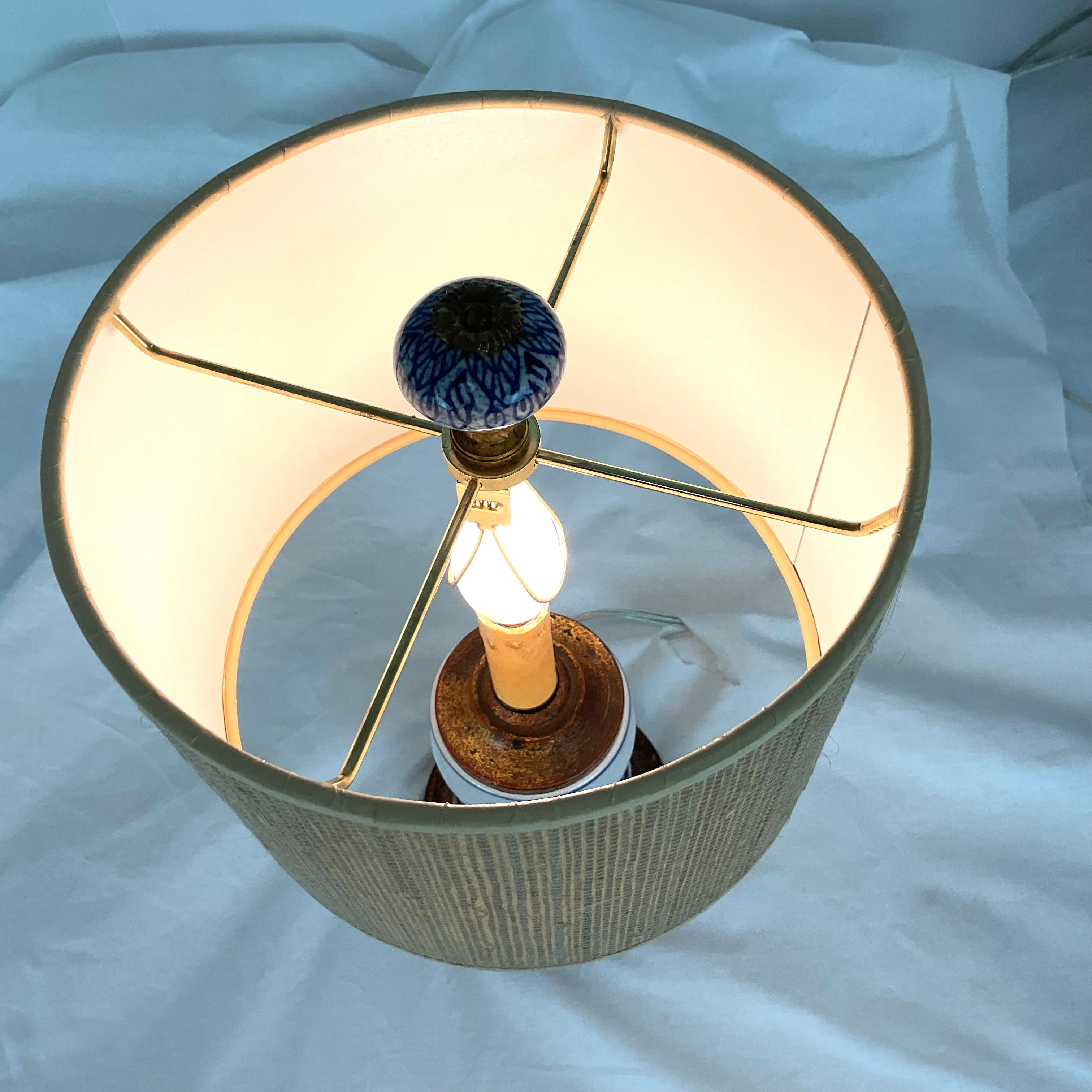 Blue and White English Porcelain Iris Mini Lamp with Grass Cloth Shade For Sale 4