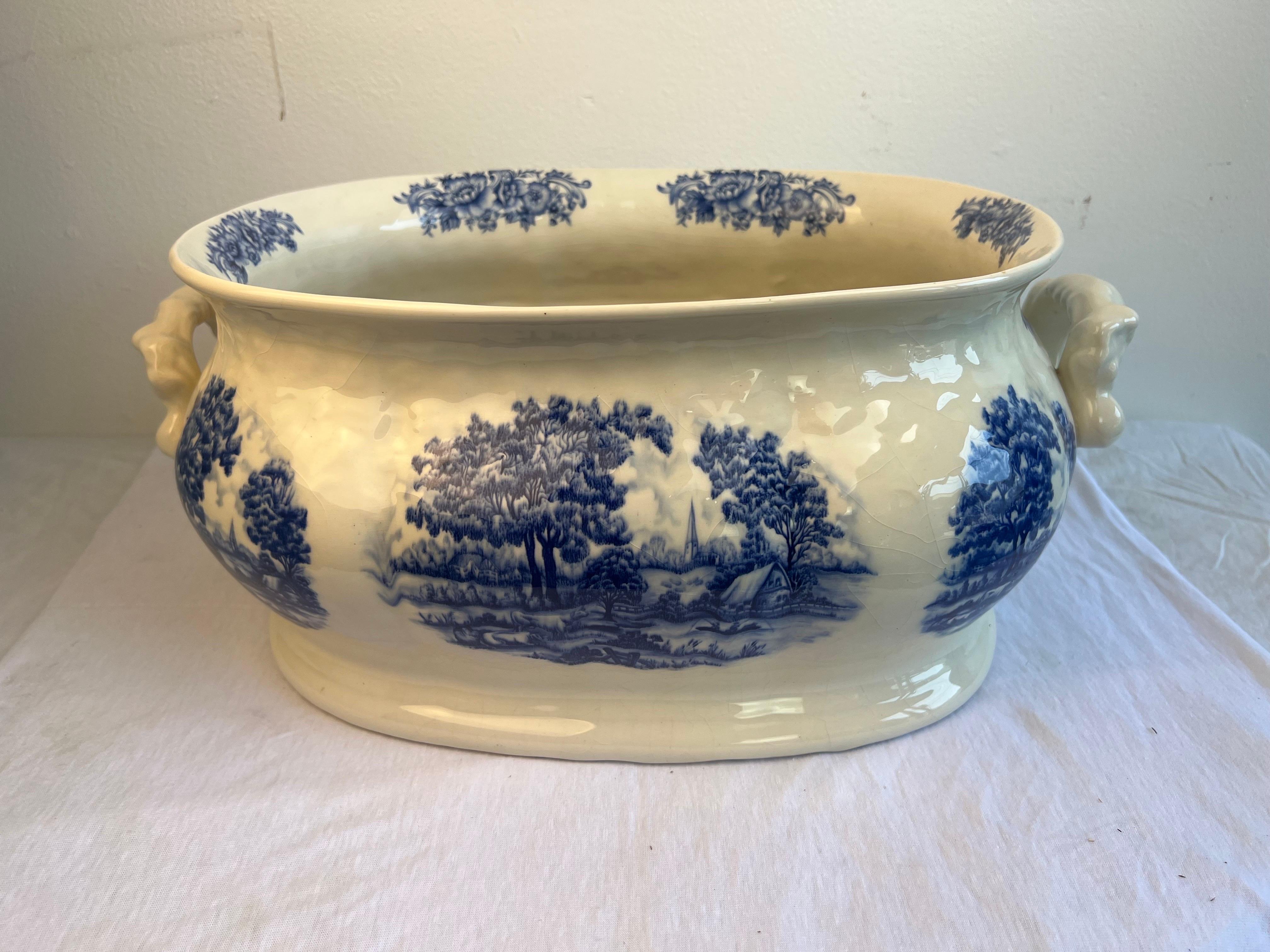 Blue and White English Transferware Cachepot For Sale 9