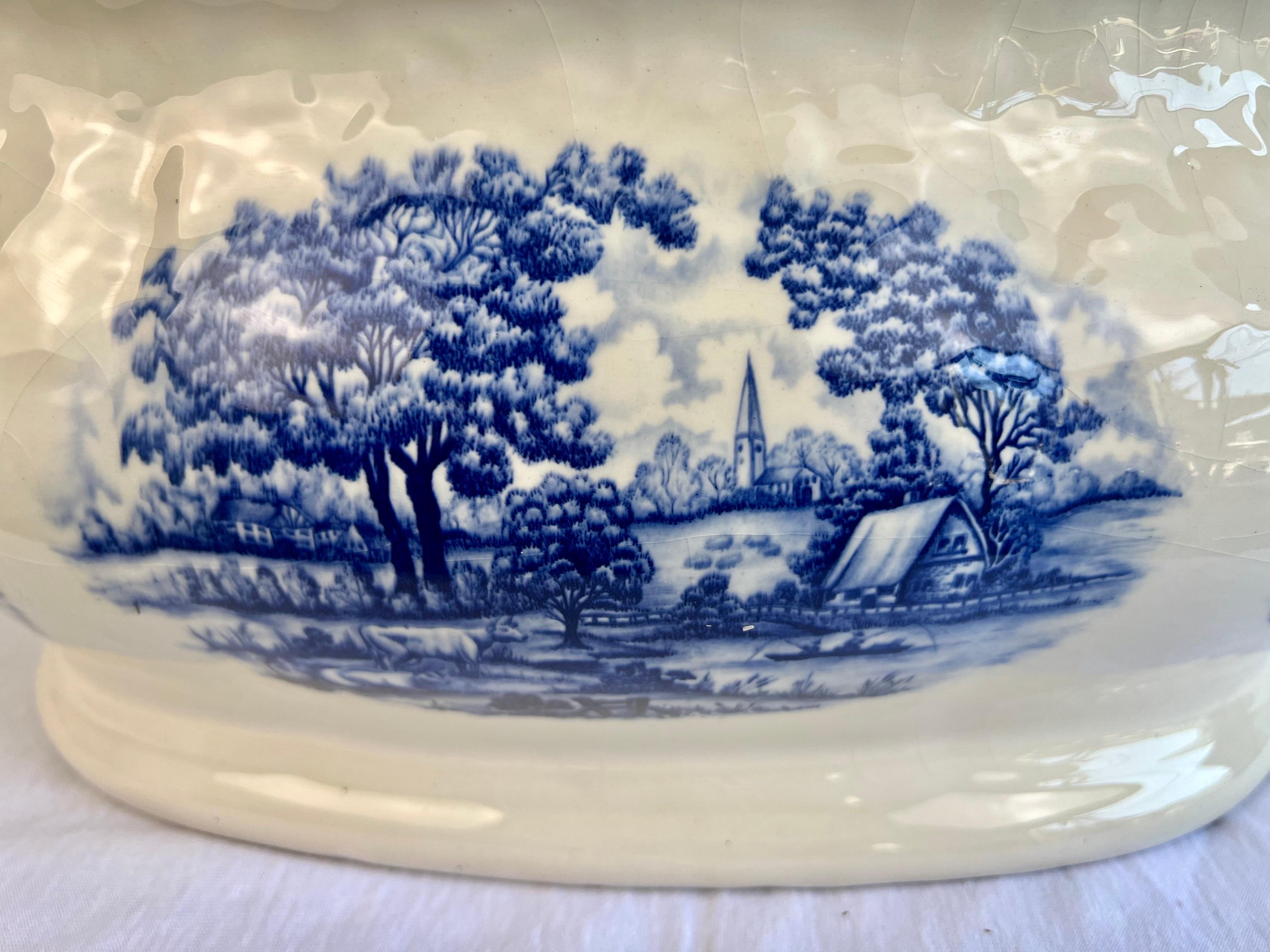 Chinese Export Blue and White English Transferware Cachepot For Sale