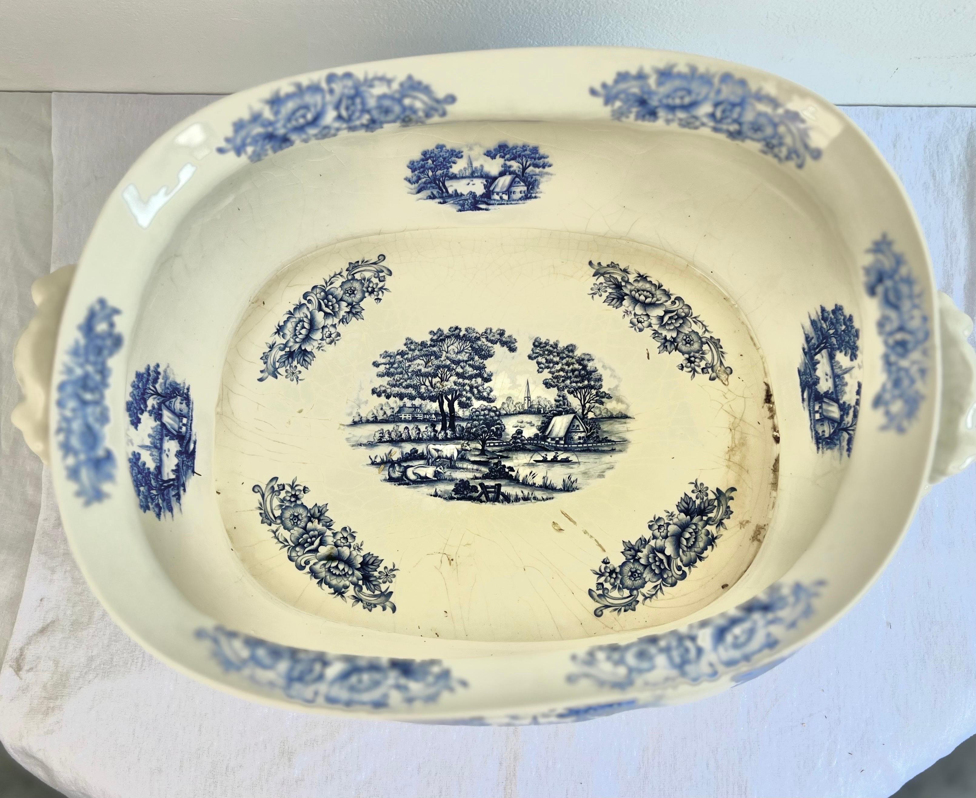 19th Century Blue and White English Transferware Cachepot For Sale