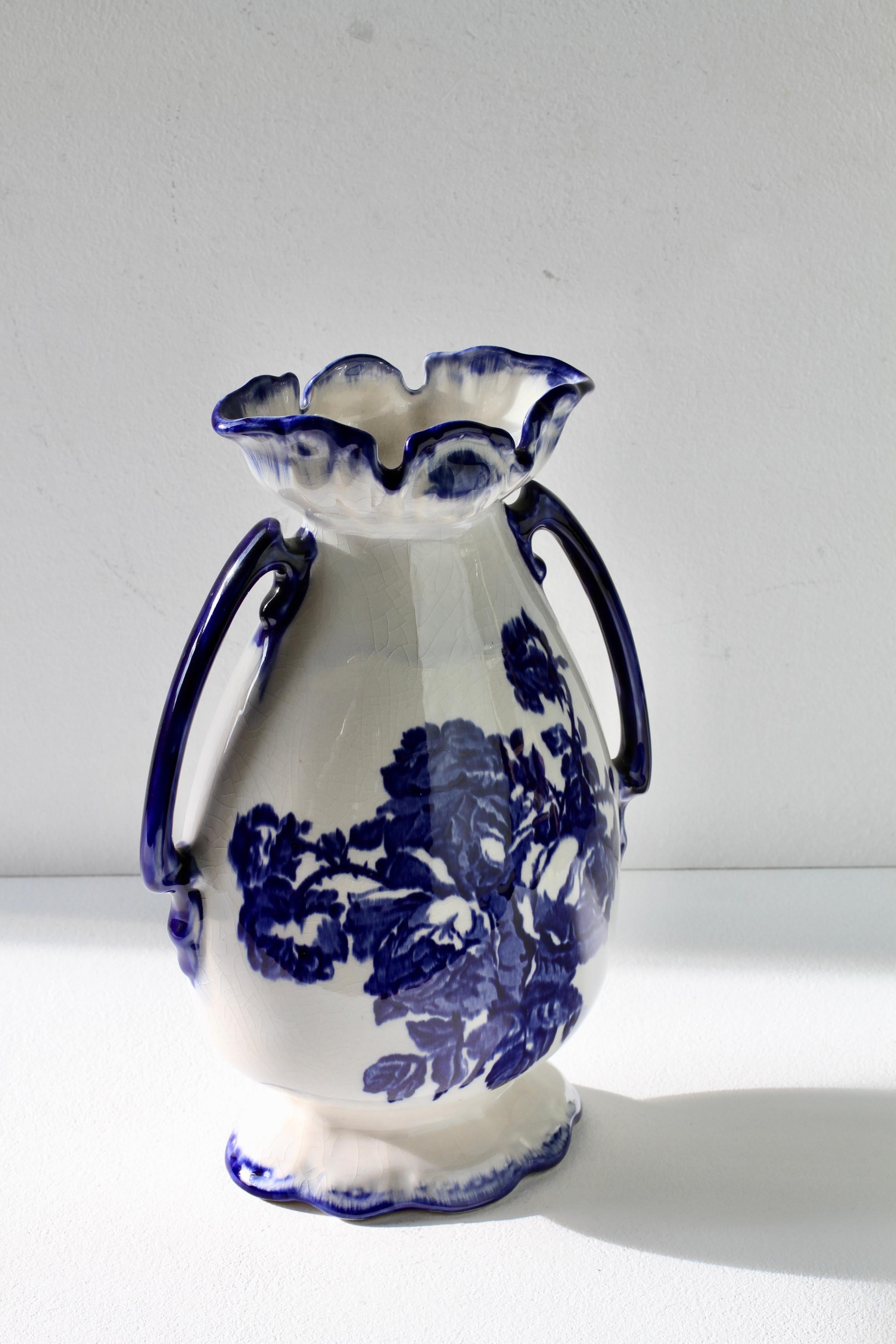 British Blue and White Flowers Victorian Style Staffordshire Ironstone Pottery Vase For Sale
