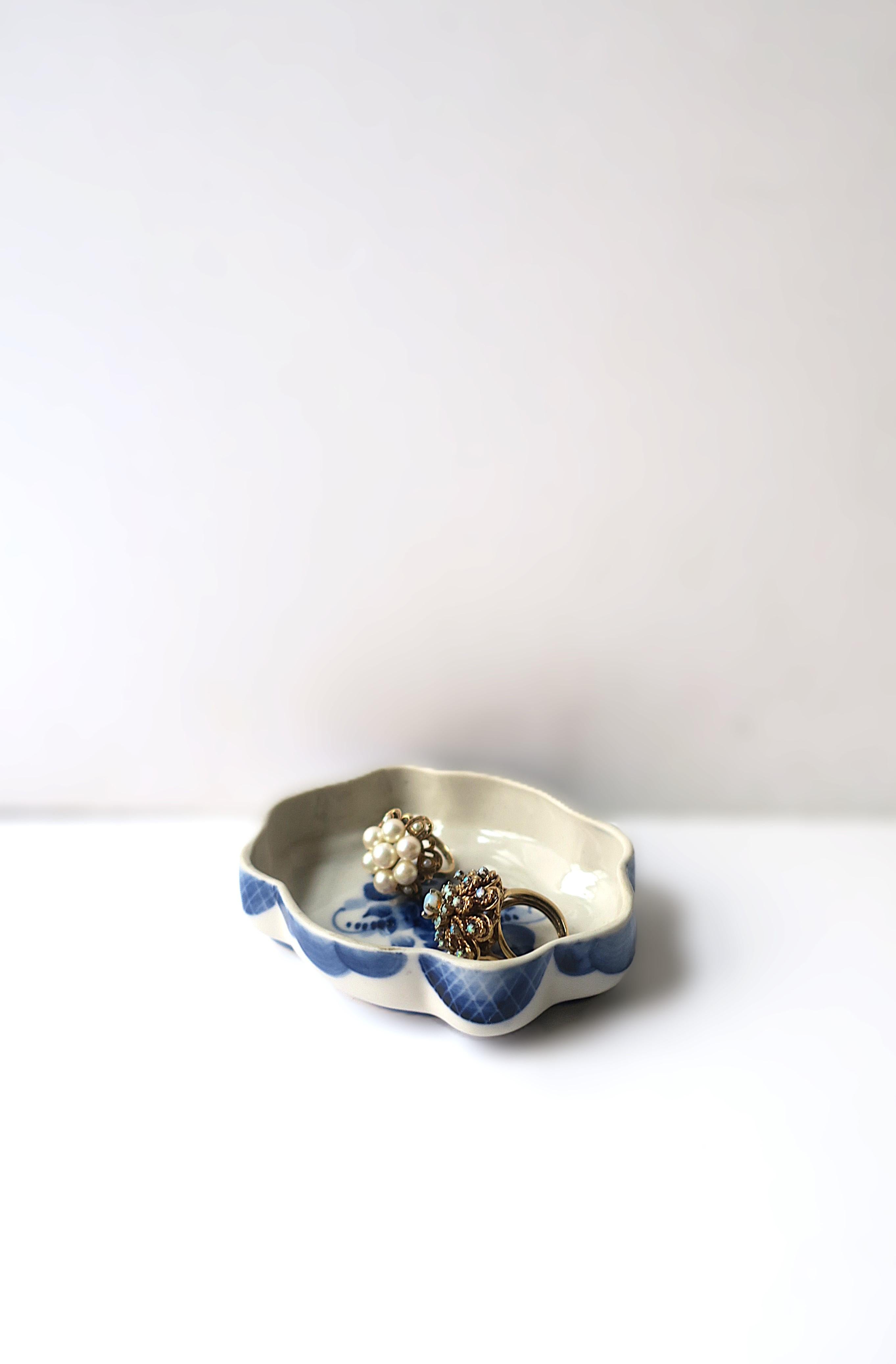 Glazed Blue and White Jewelry Dish For Sale