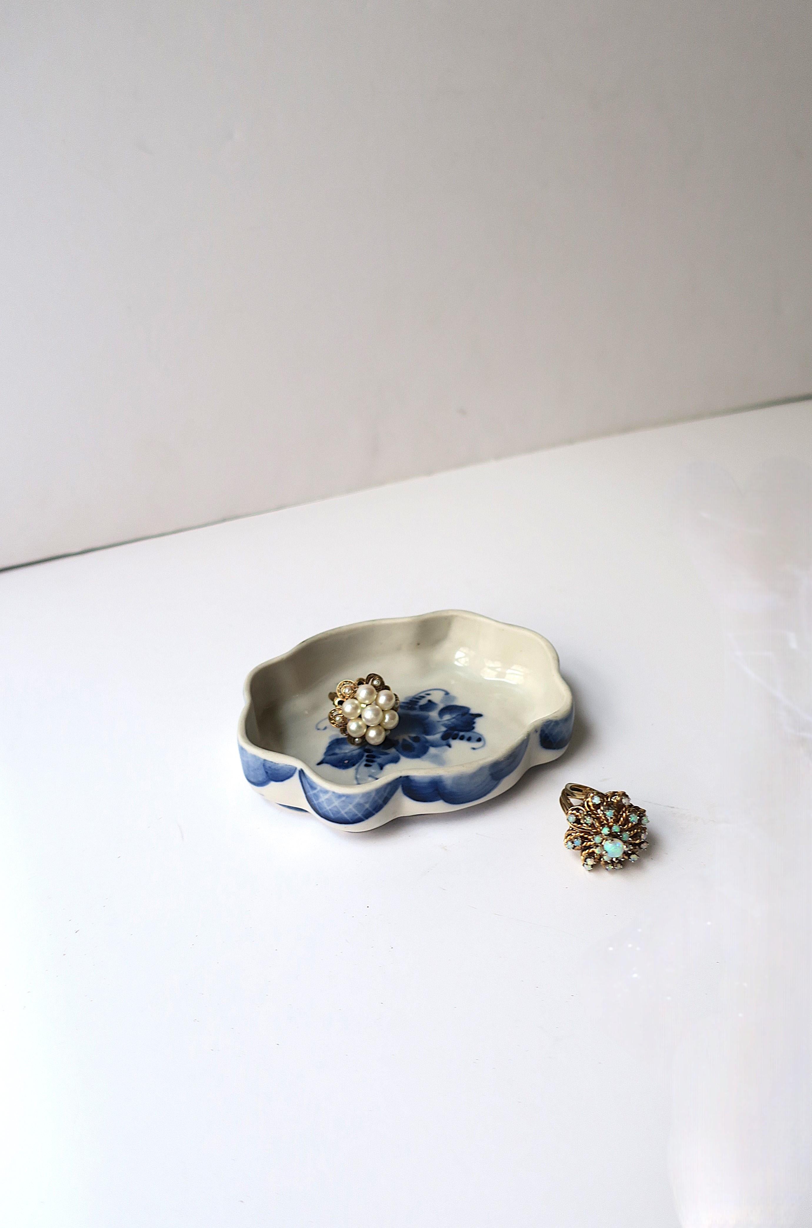 Blue and White Jewelry Dish For Sale 1