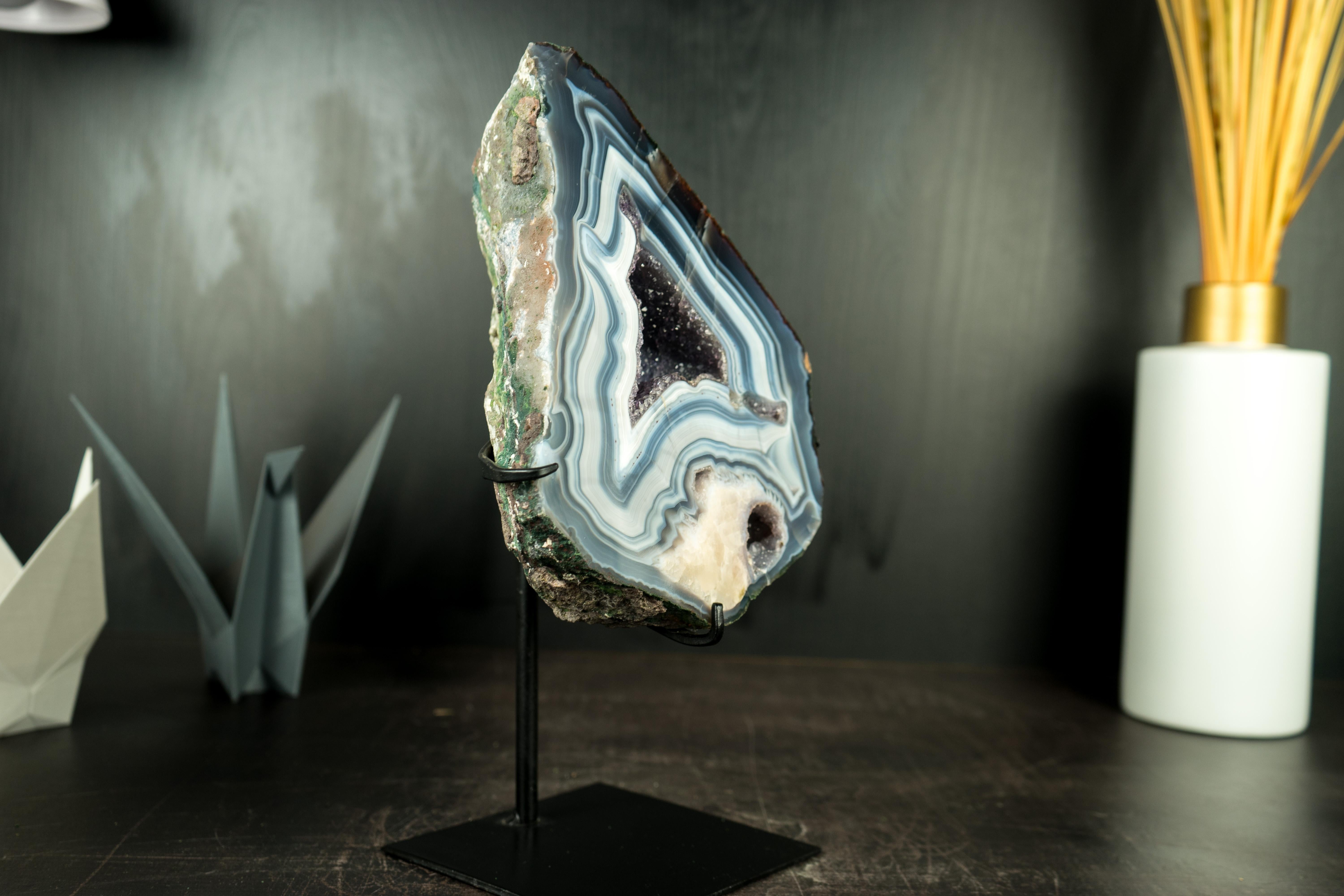 Blue and White Lace Agate Geode with Calcite Flower Inclusion: A Rare Agate For Sale 1