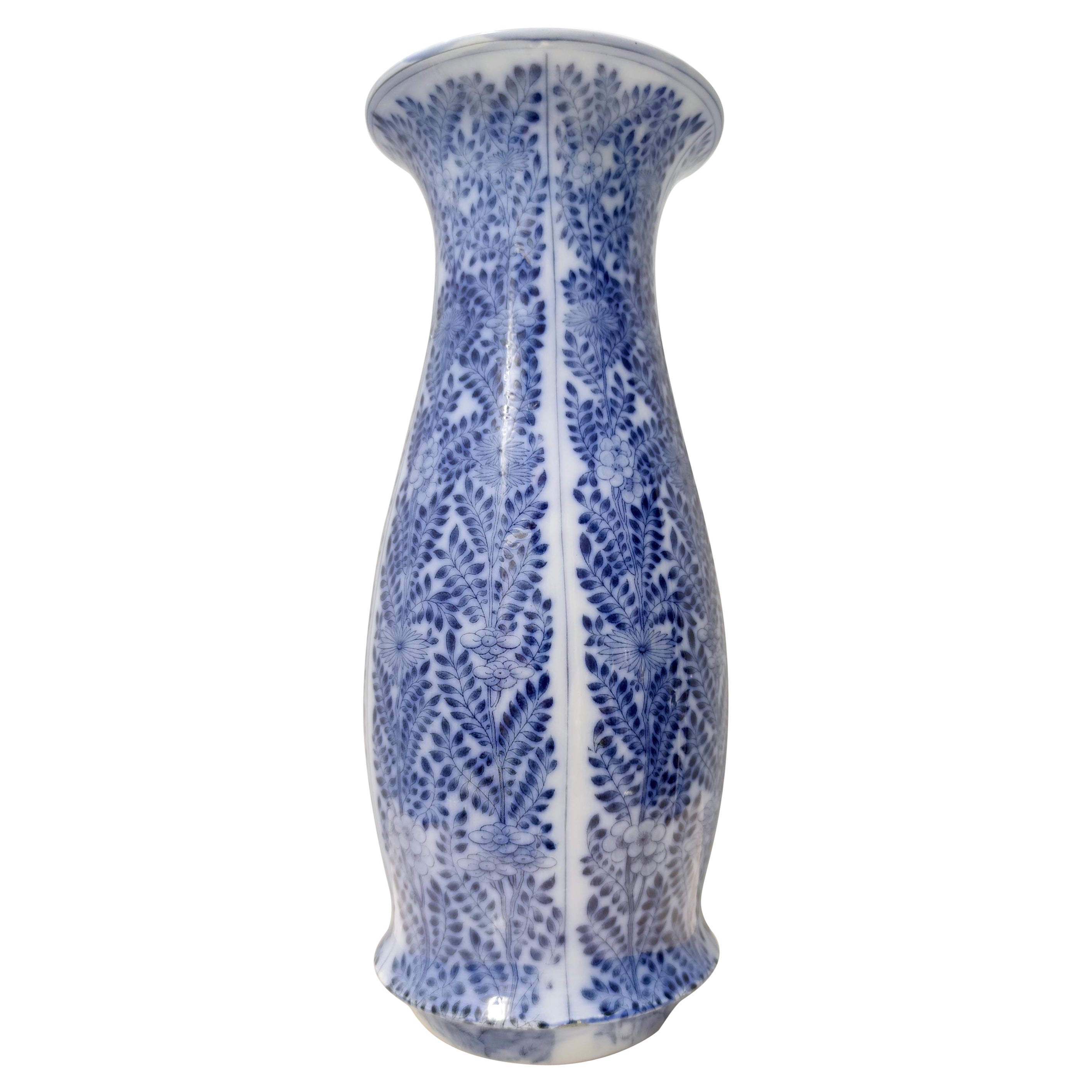 Vase en céramique laquée bleu et blanc de style chinoiserie Laveno, Italie Excellent état - En vente à Bresso, Lombardy