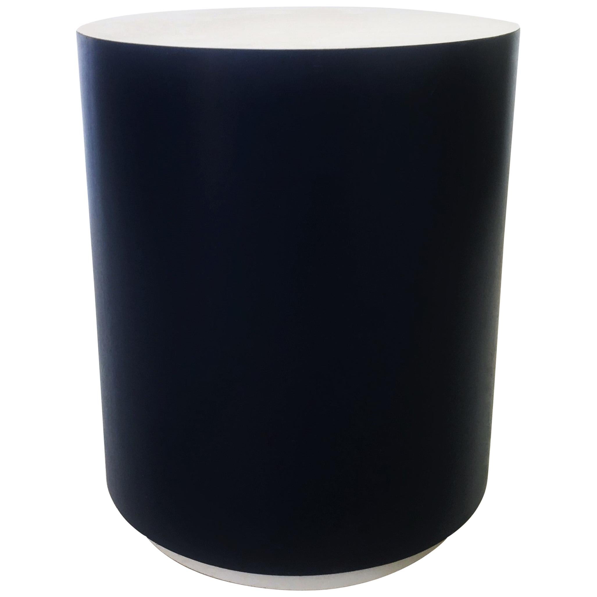 Table d'appoint tambour moderne laquée bleue et blanche