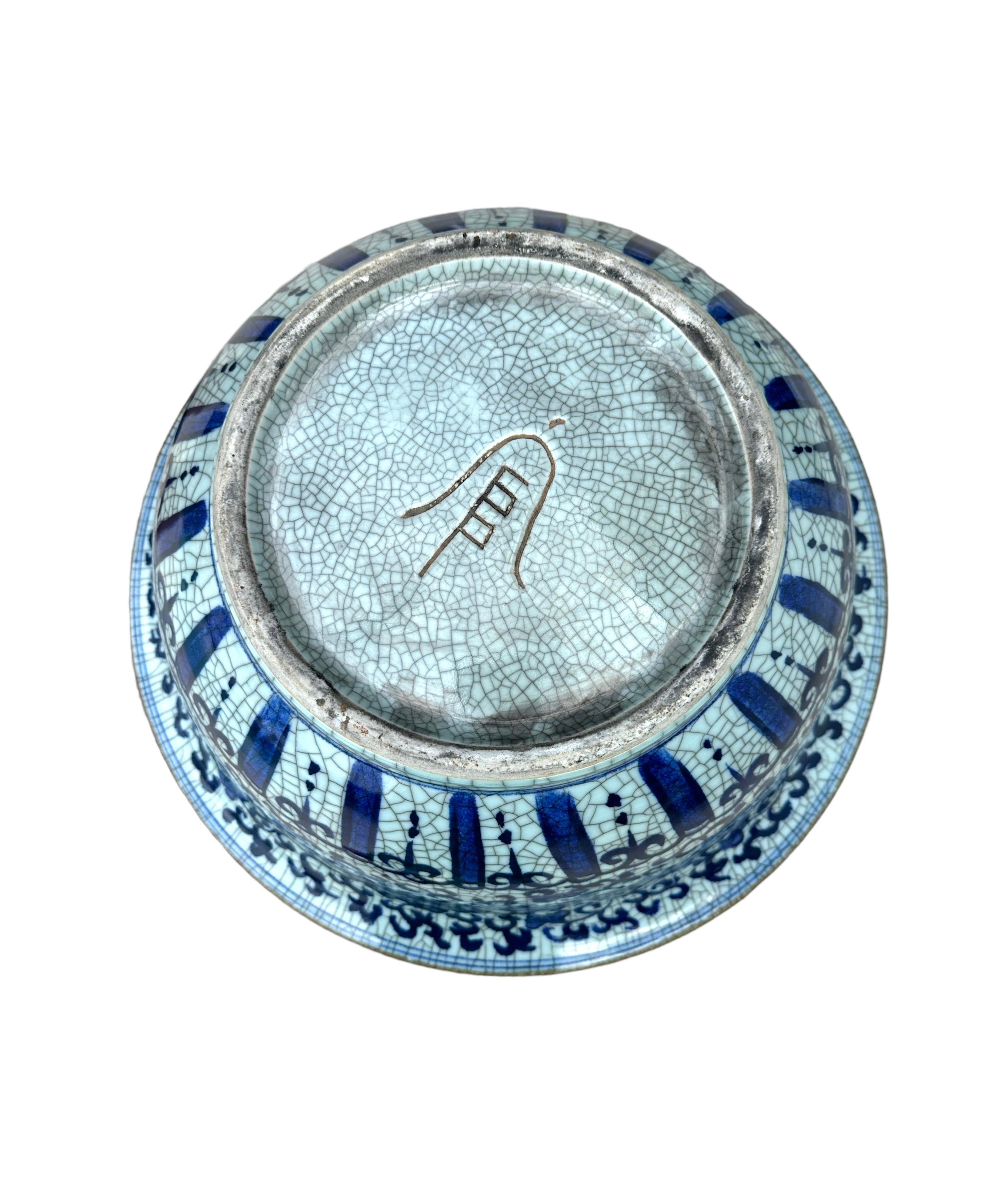 Blue And White Large Decorative Bowl Circa 1900’s In Good Condition For Sale In Jupiter, FL
