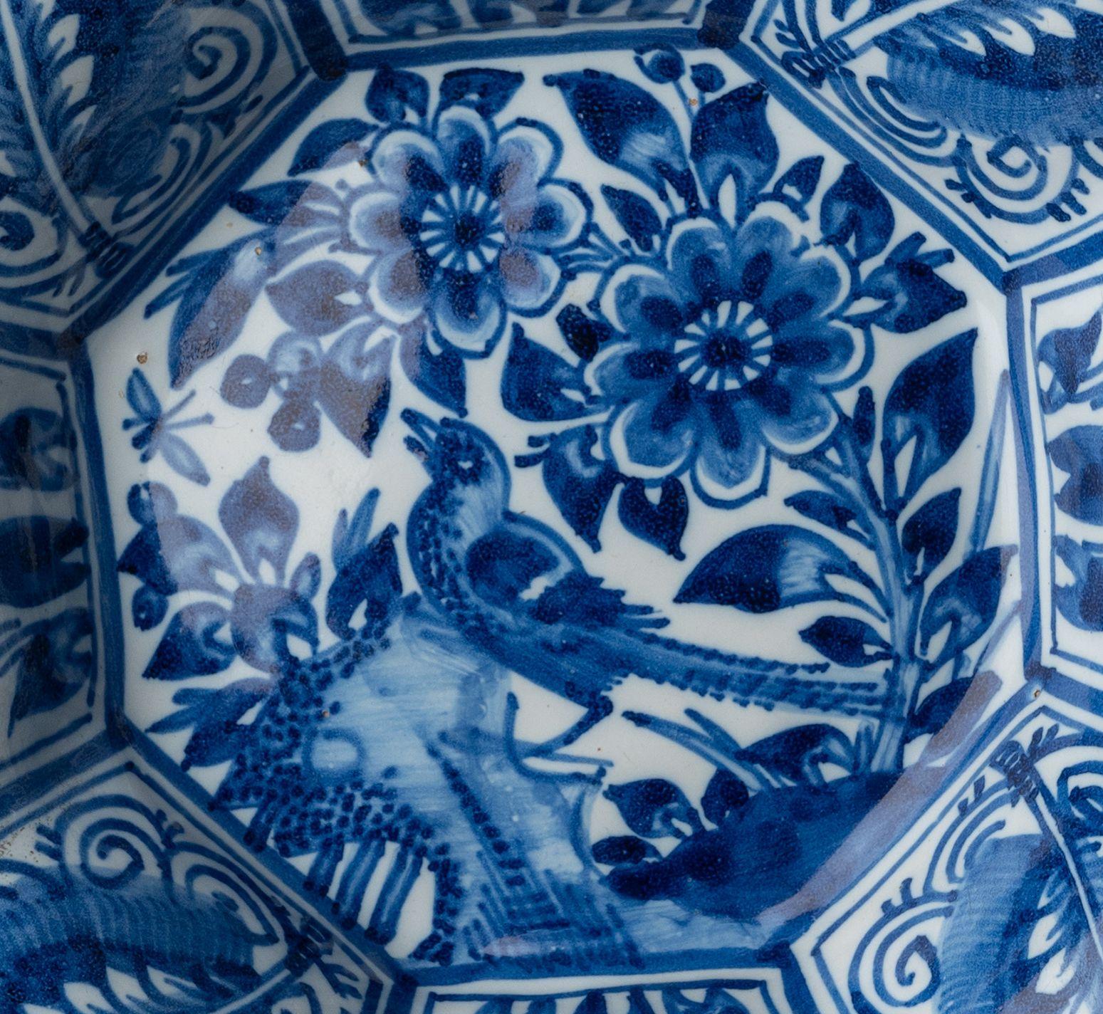Blue and White Lobed Dish Chinoiserie Landscape of a Bird Delft, circa 1680 2