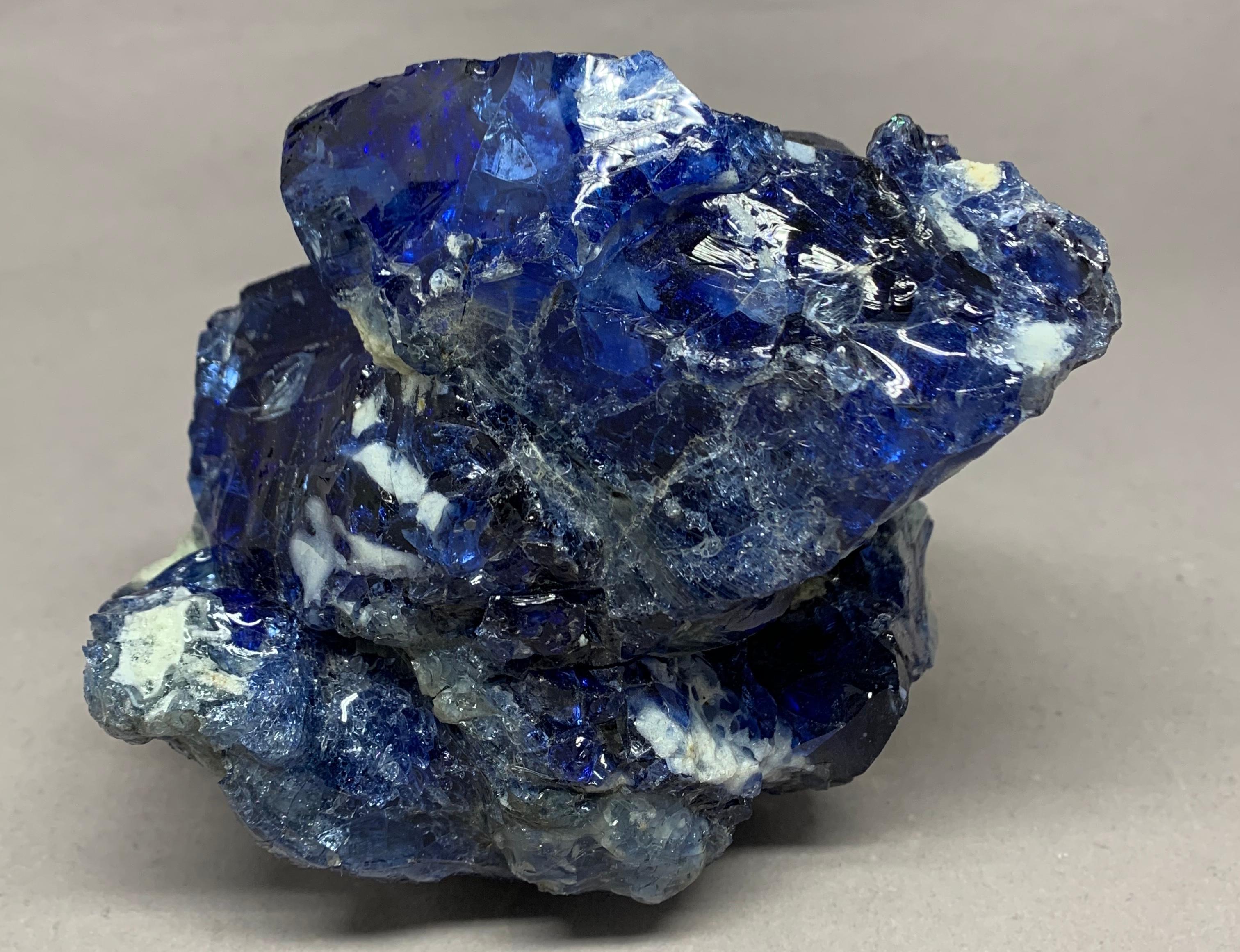 Blue and White Natural Glass Specimen In Good Condition For Sale In New York, NY