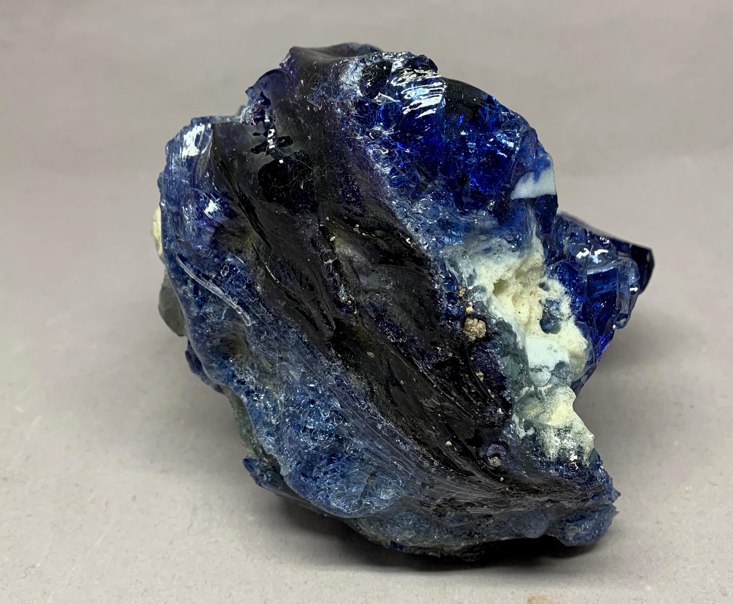 20th Century Blue and White Natural Glass Specimen For Sale