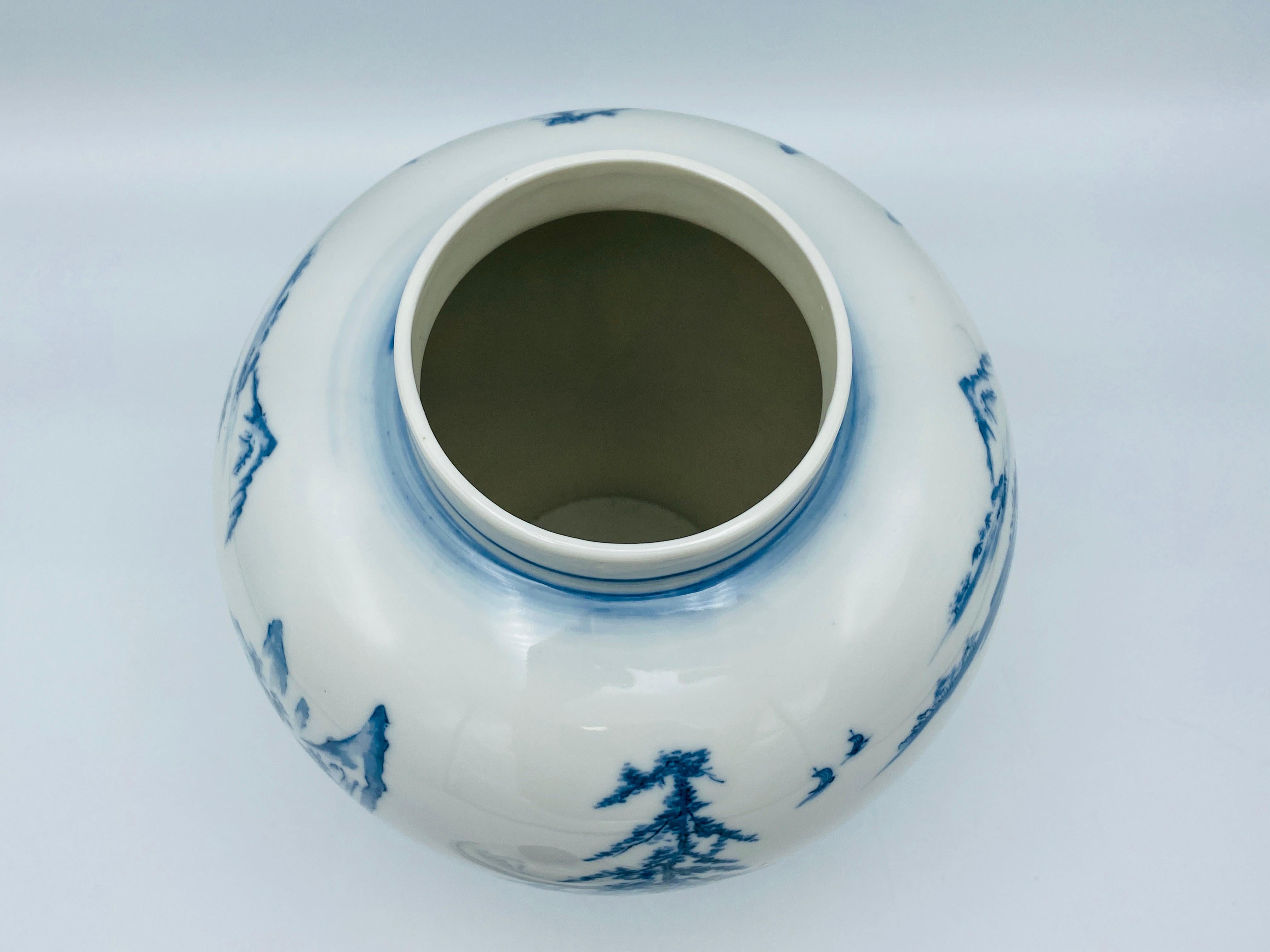 Blue and White Porcelain Chinoiserie Ginger Jar with Ornate Scene, 1970s For Sale 8