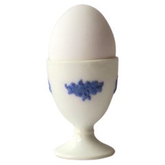 Eierhalter-Tasse aus blauem und weißem Porzellan