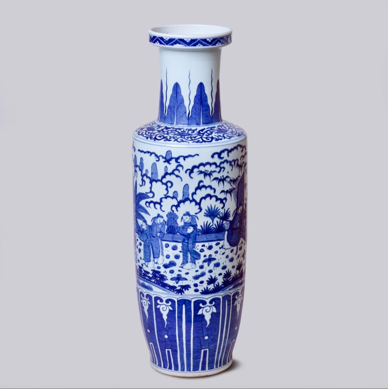 Blue and White Porcelain MalletShaped Floor Vase For Sale at 1stDibs