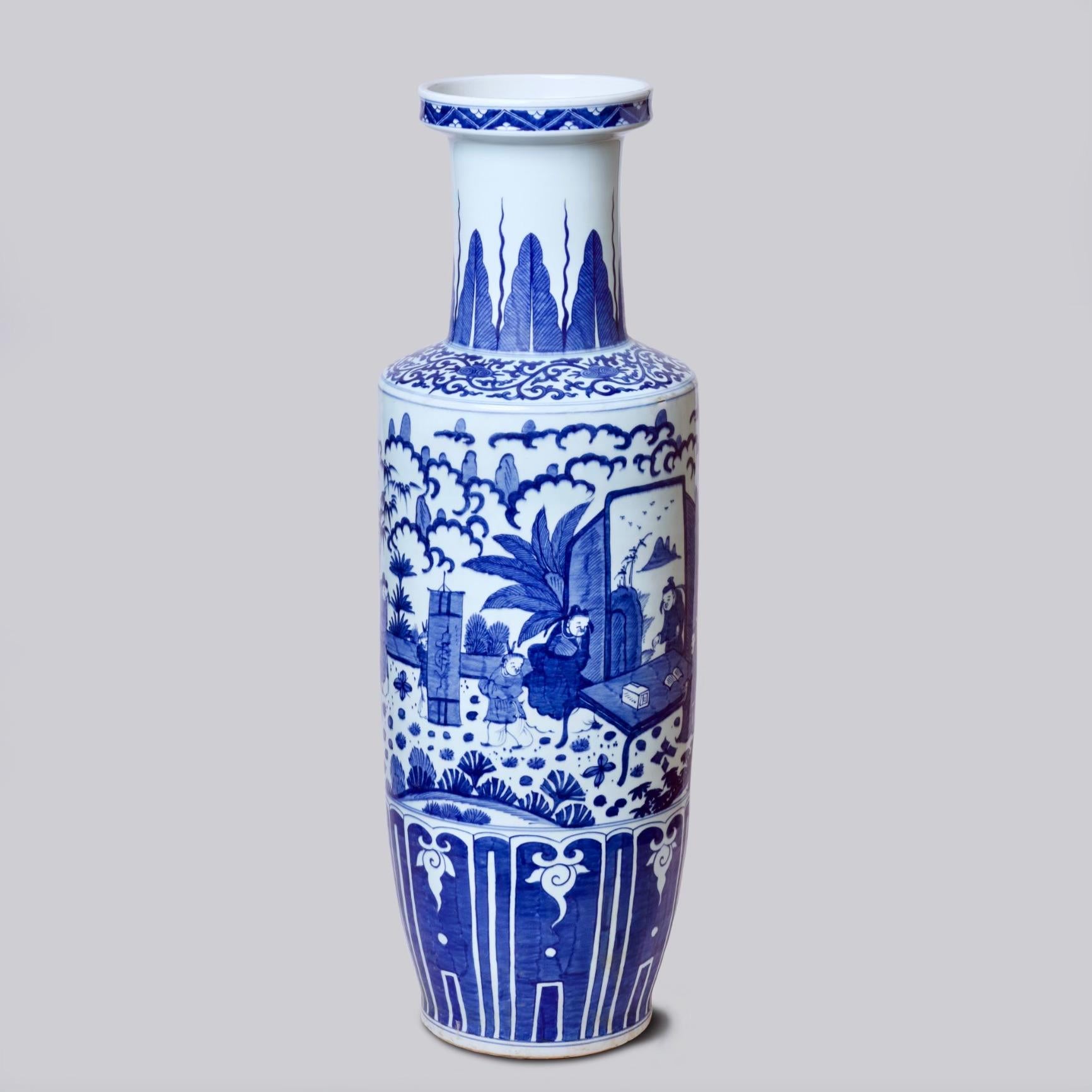 Fired Blue and White Porcelain Mallet-Shaped Floor Vase