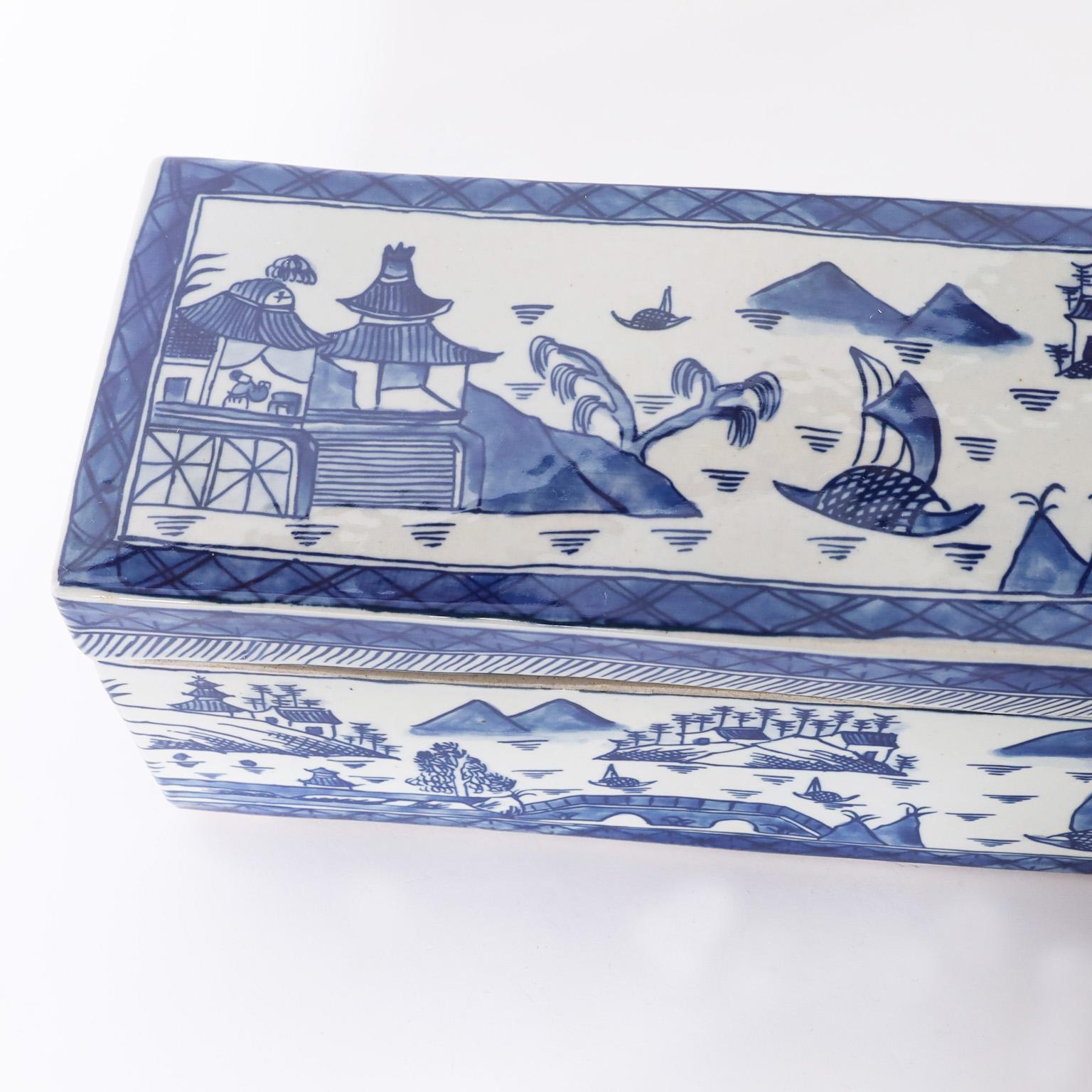 Chinese Export Blue and White Porcelain Rectangular Box