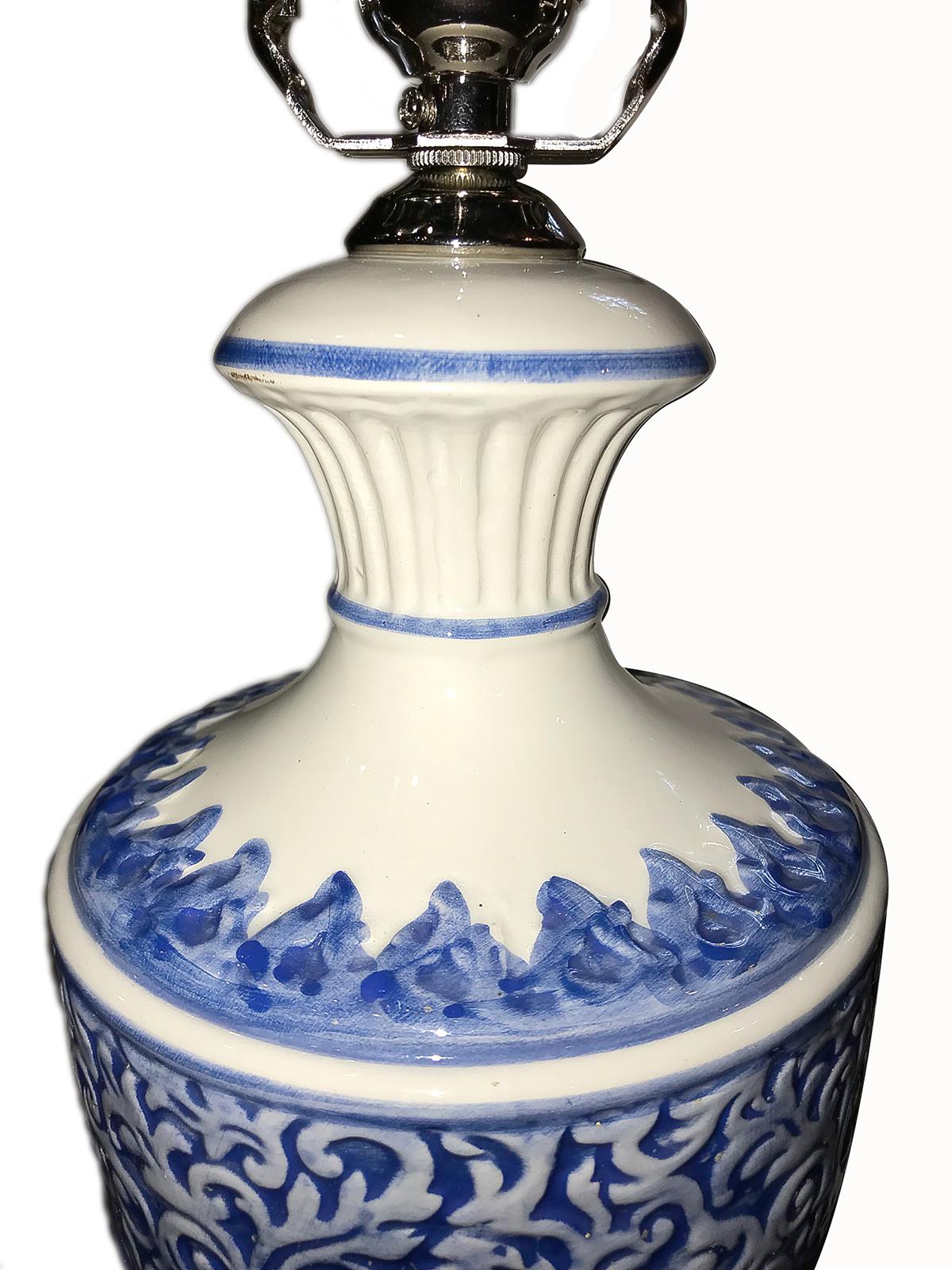 Blue and White Porcelain Table Lamps In Good Condition For Sale In New York, NY