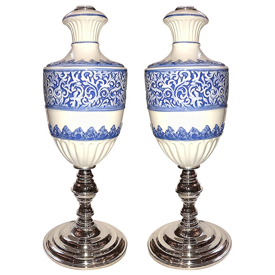 Lampes de table porcelaine bleue et blanche en vente