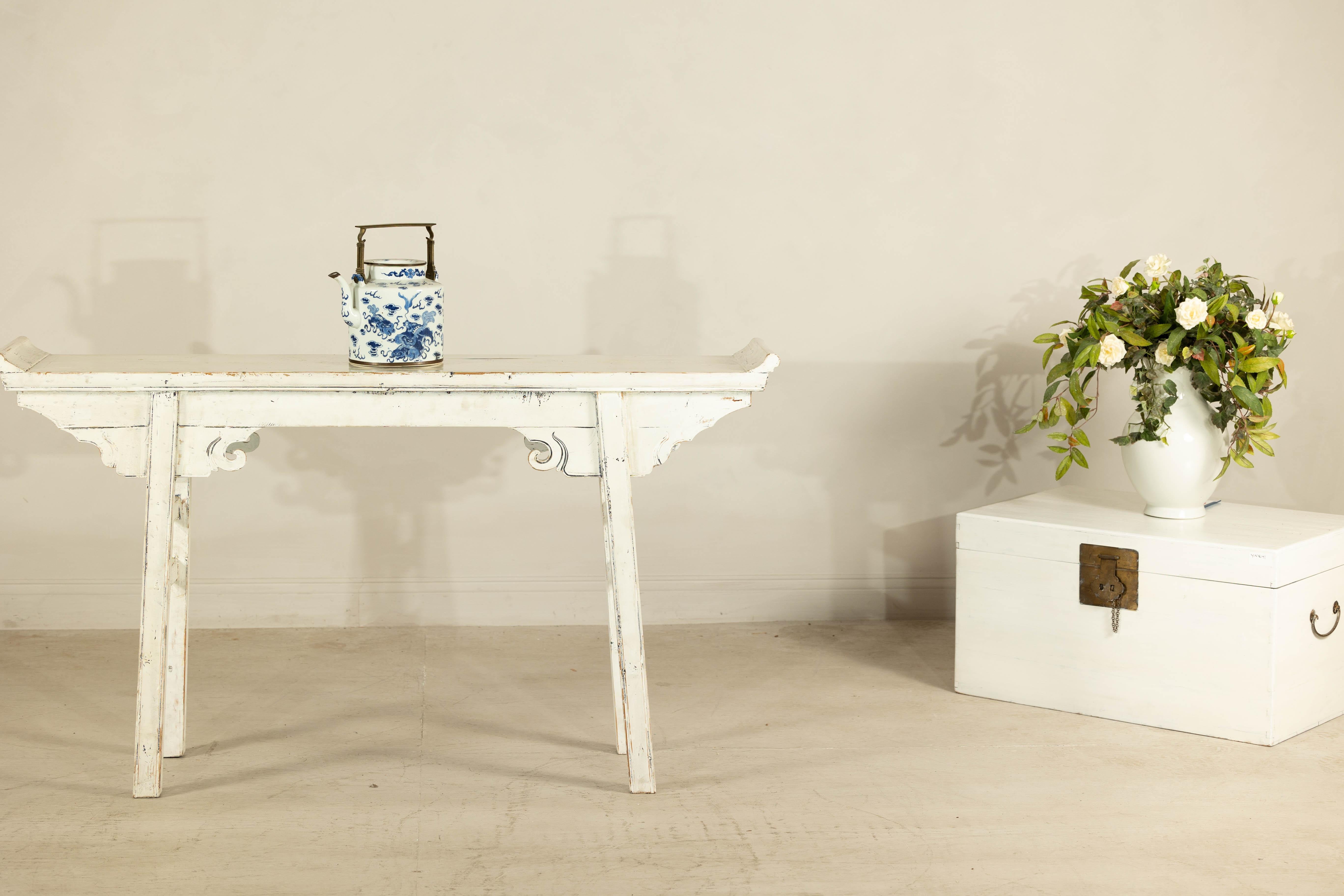 Tetera de porcelana azul y blanca con motivos del mítico Qilin y nubes auspiciosas Porcelana en venta