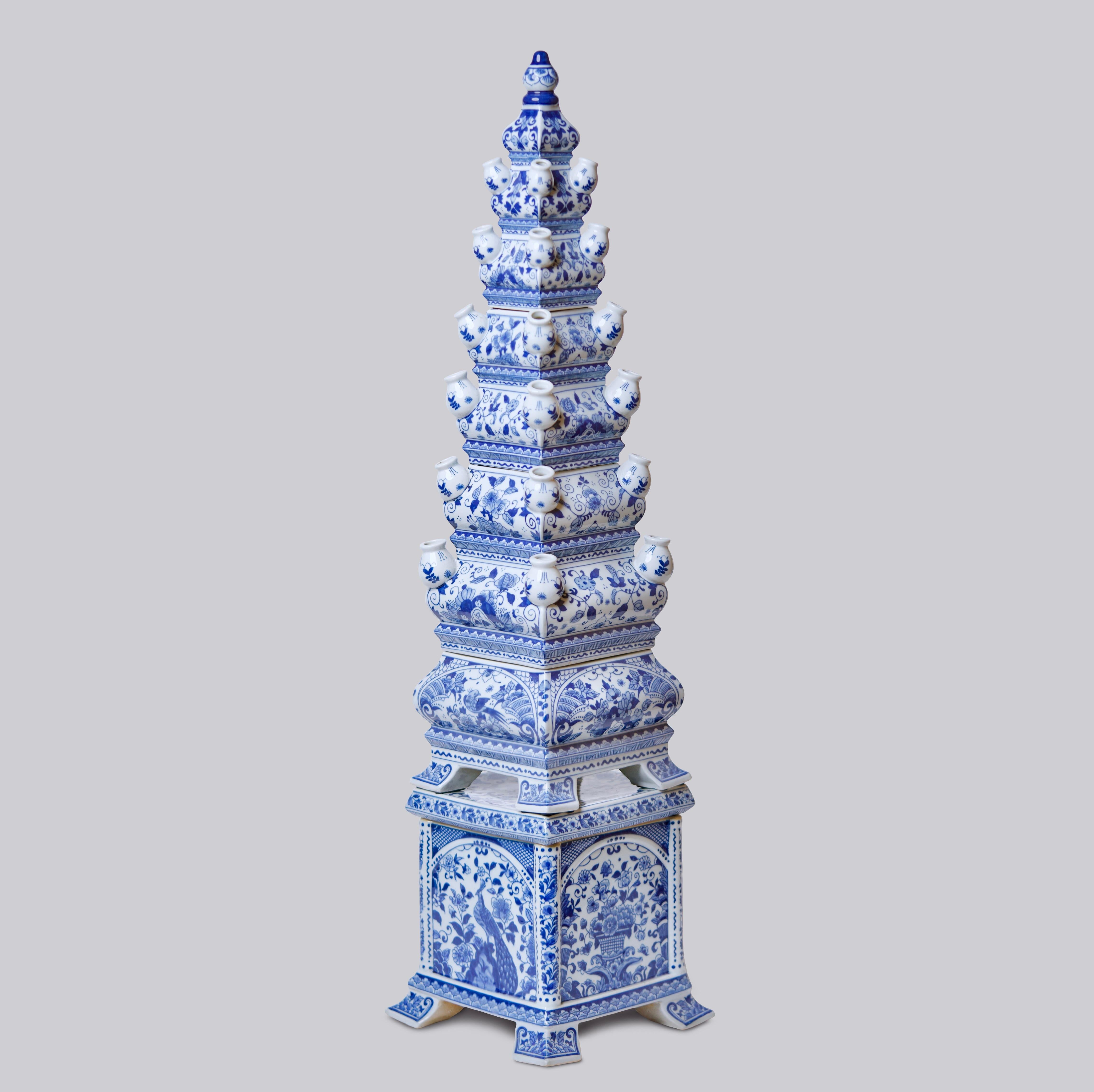 Tulpenvase aus blauem und weißem Porzellan (20. Jahrhundert) im Angebot