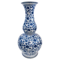 Blue and White Porcelain Vase, in the Chinese Style, Maitland and Smith, 1970s