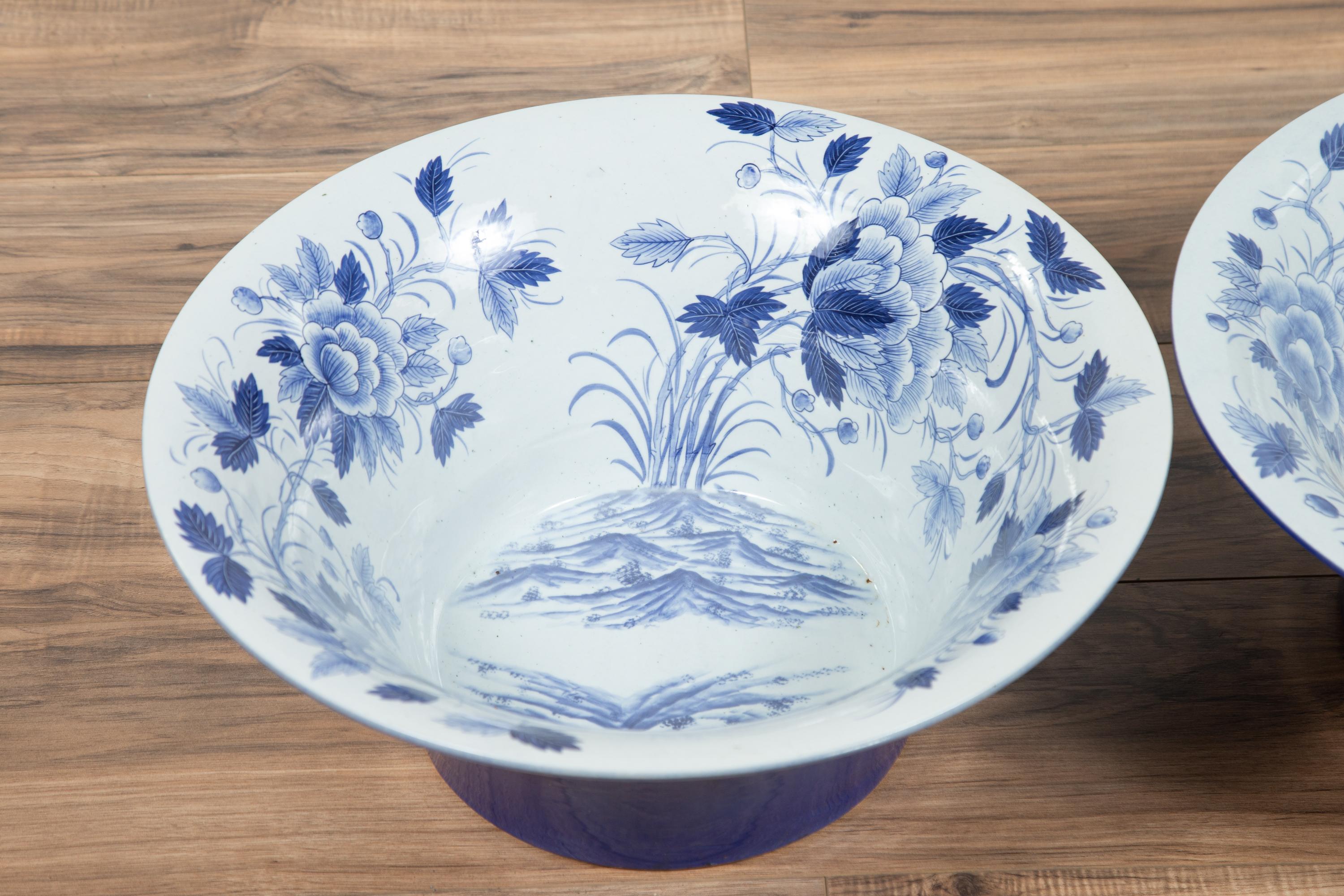 Blue and White Porcelain Wash Basin with Cobalt Blue Patina and Floral Motifs For Sale 2