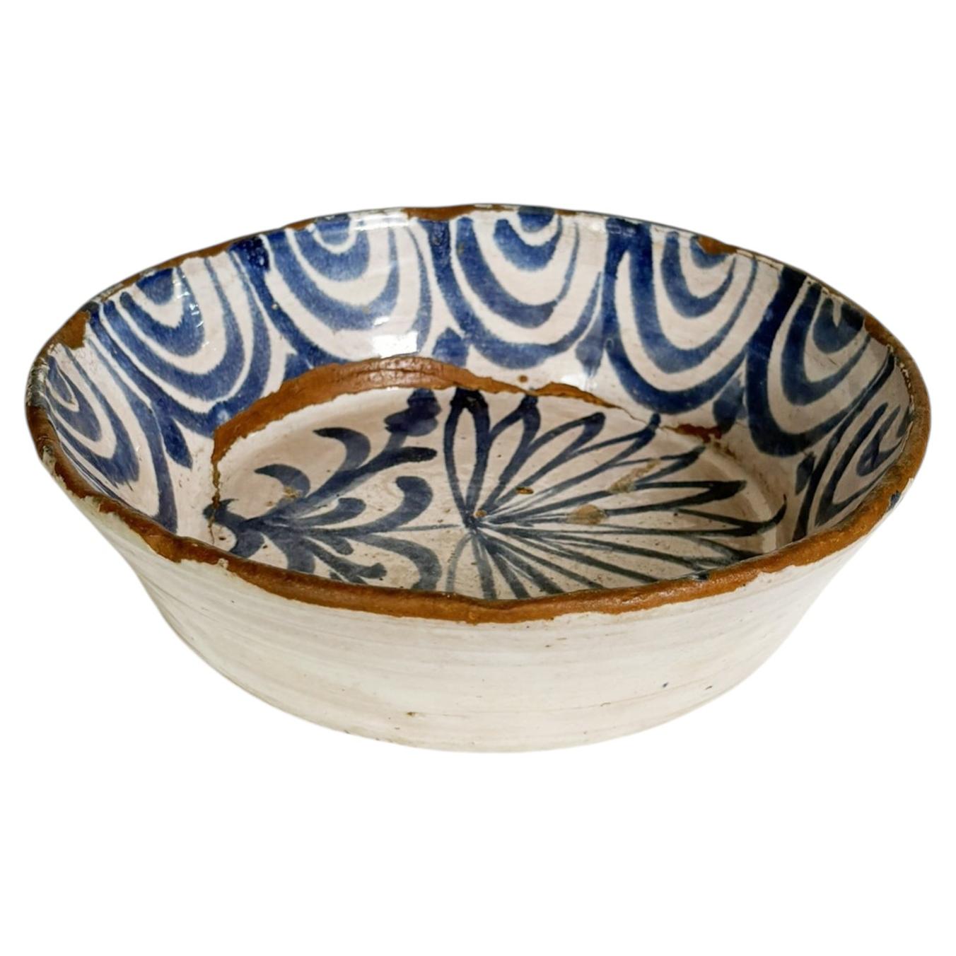 Blue and white Pottery Vide poche, 19th century, Italy