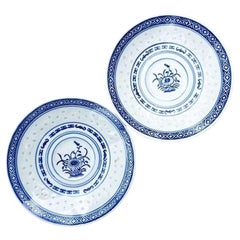 Piatti decorativi a forma di occhio di riso blu e bianco - Set di 2