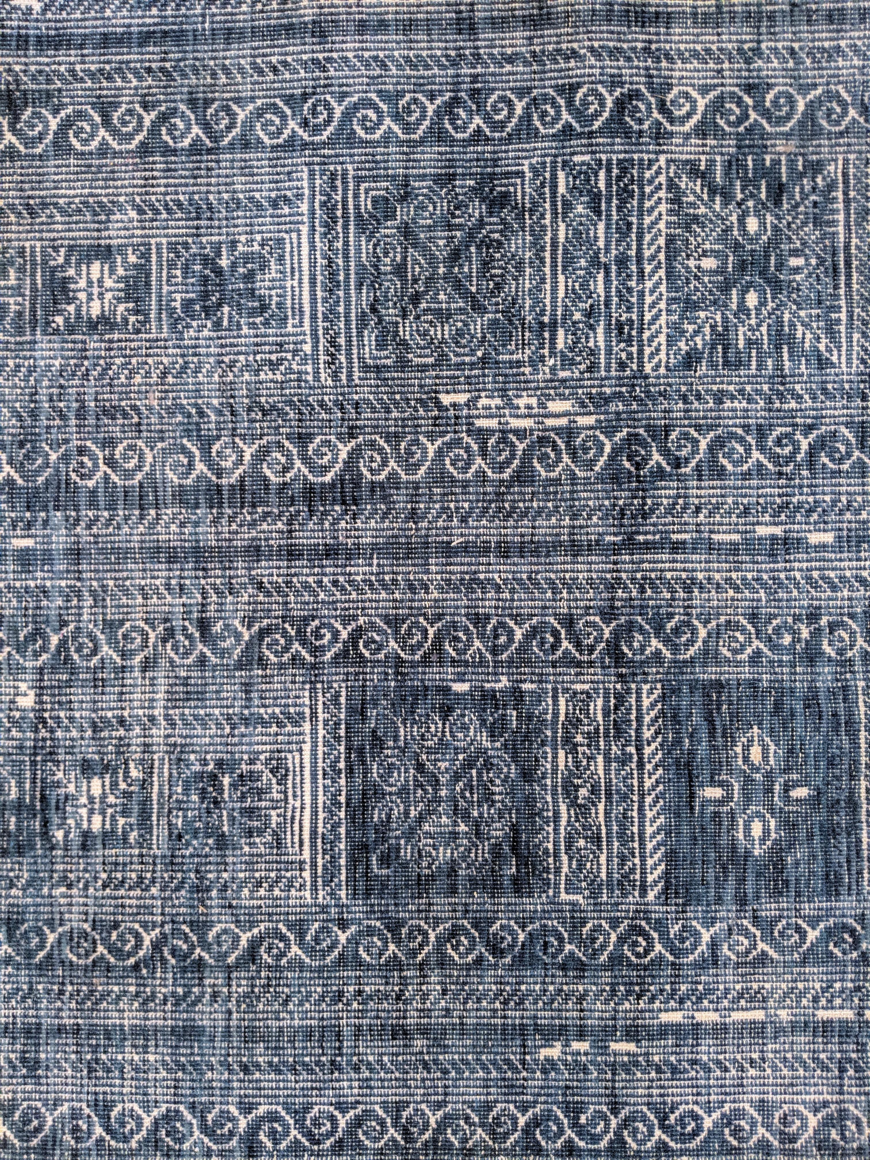 blue and white rugs