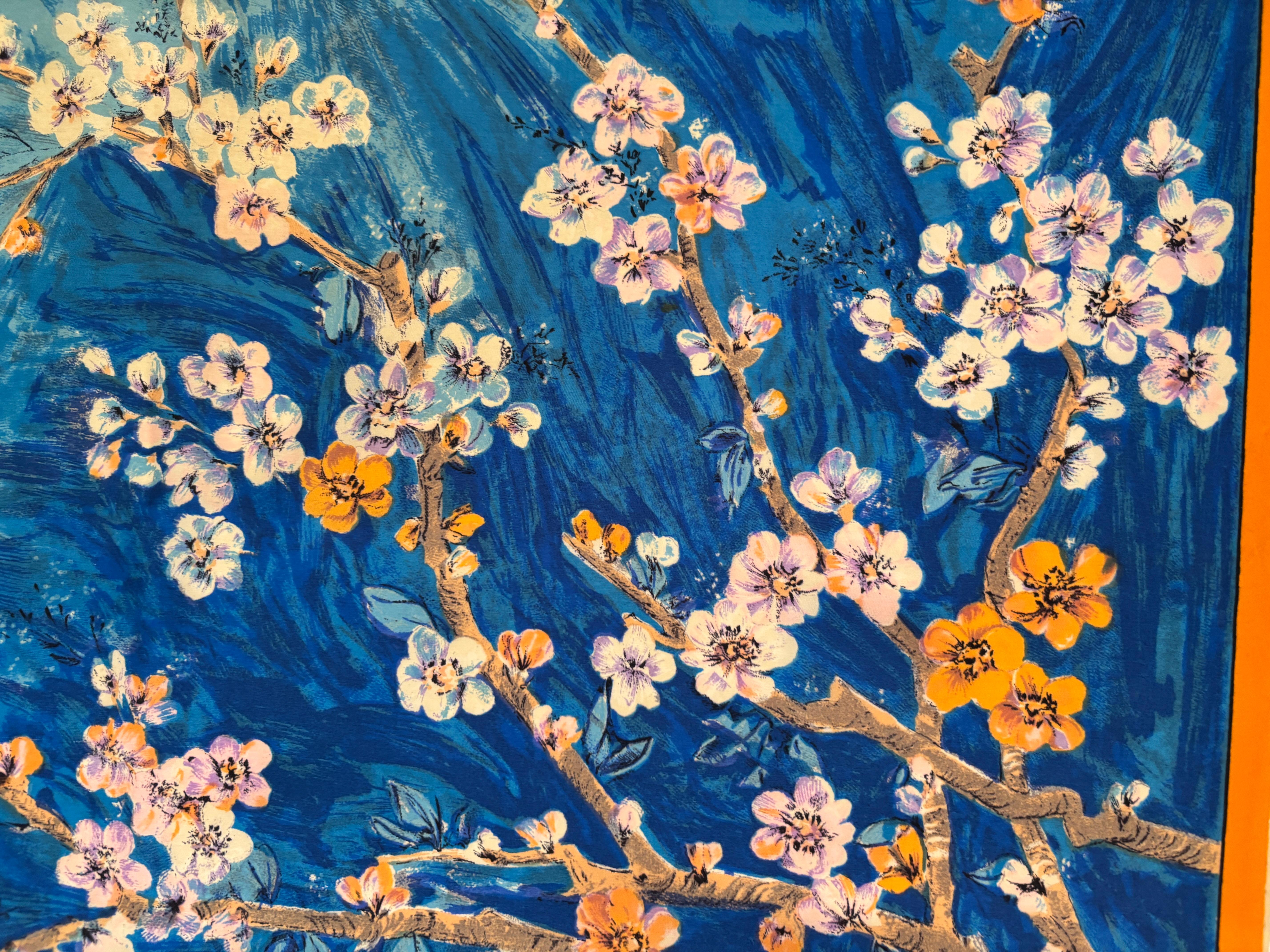 Sciarpa di seta blu e bianca con l'iconico dipinto di Vincent van Gogh sui fiori di mandorlo in vendita 7