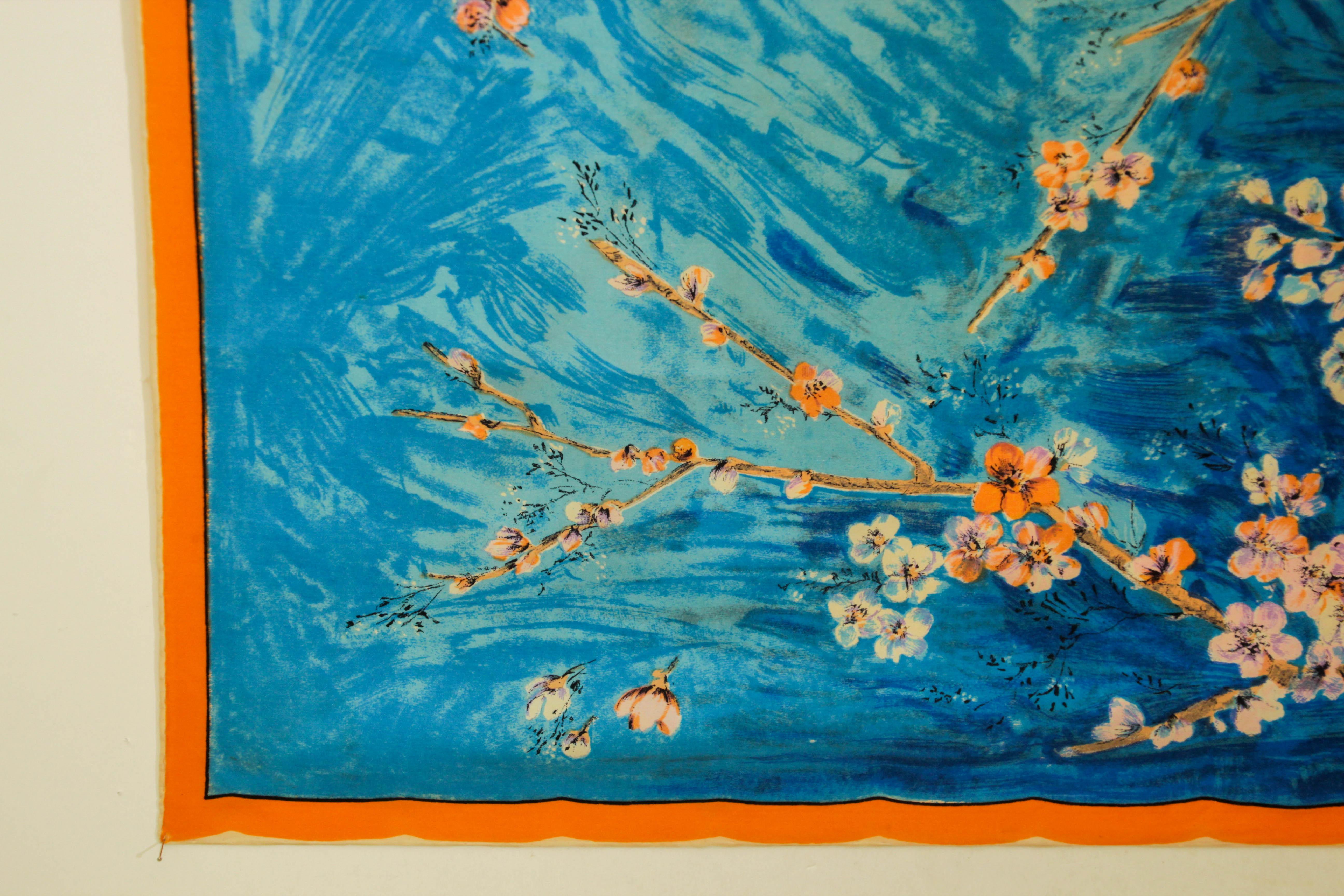 Sciarpa di seta blu e bianca con l'iconico dipinto di Vincent van Gogh sui fiori di mandorlo in vendita 2