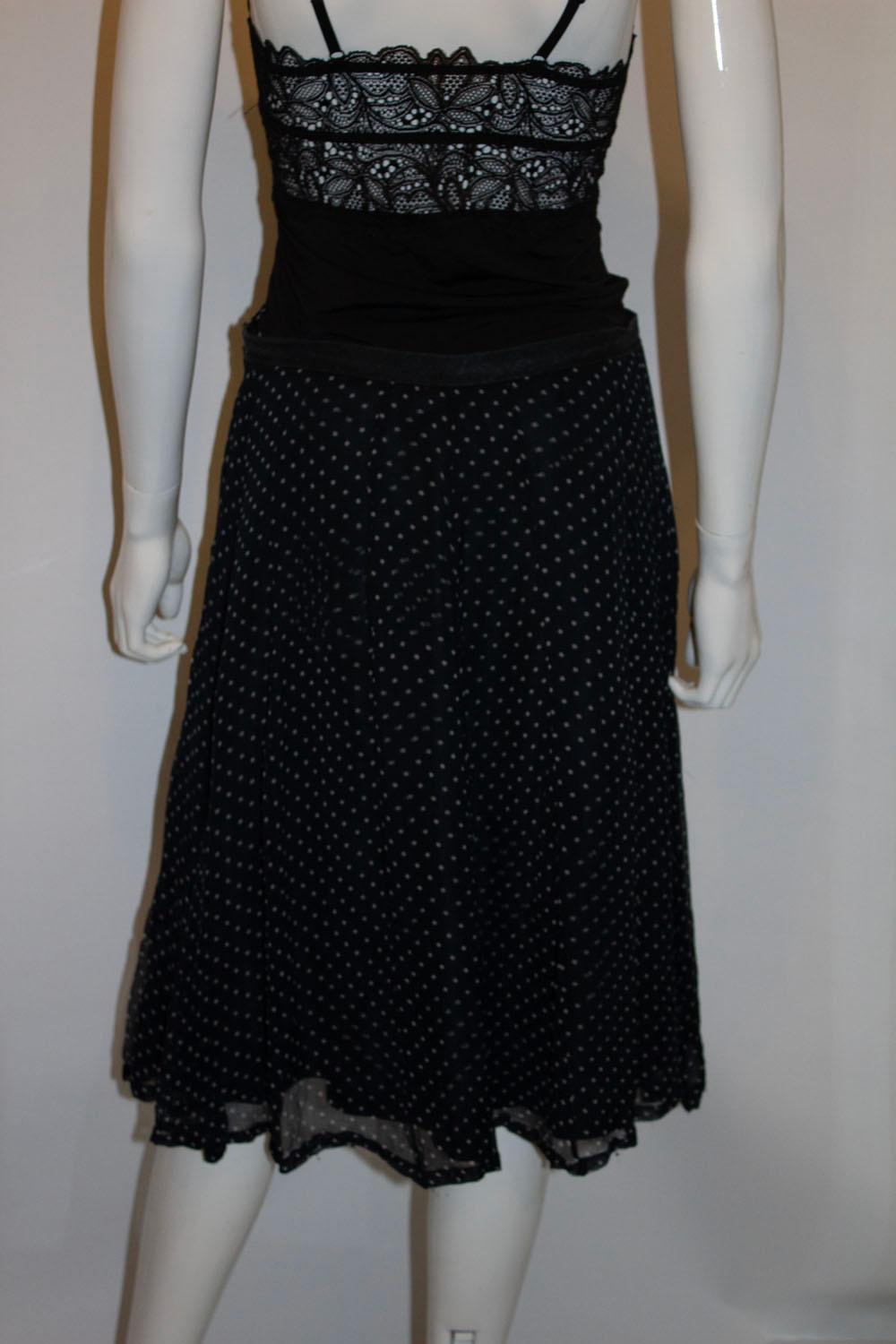 Blue and white silk spot skirt by Nicole Farhi For Sale 1