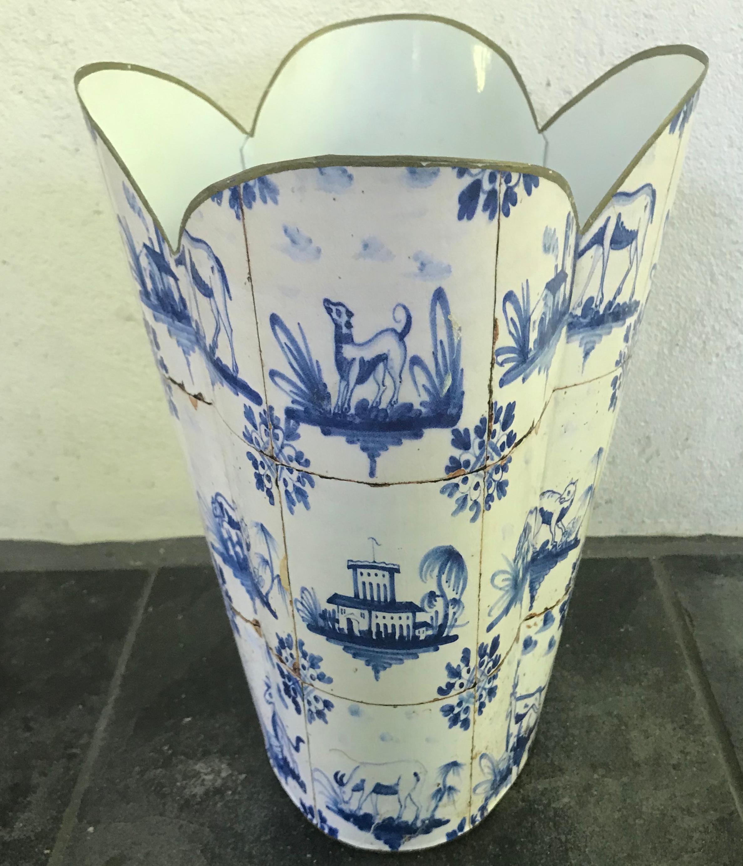 Blue and White Tole Wastebasket In Good Condition In New York, NY