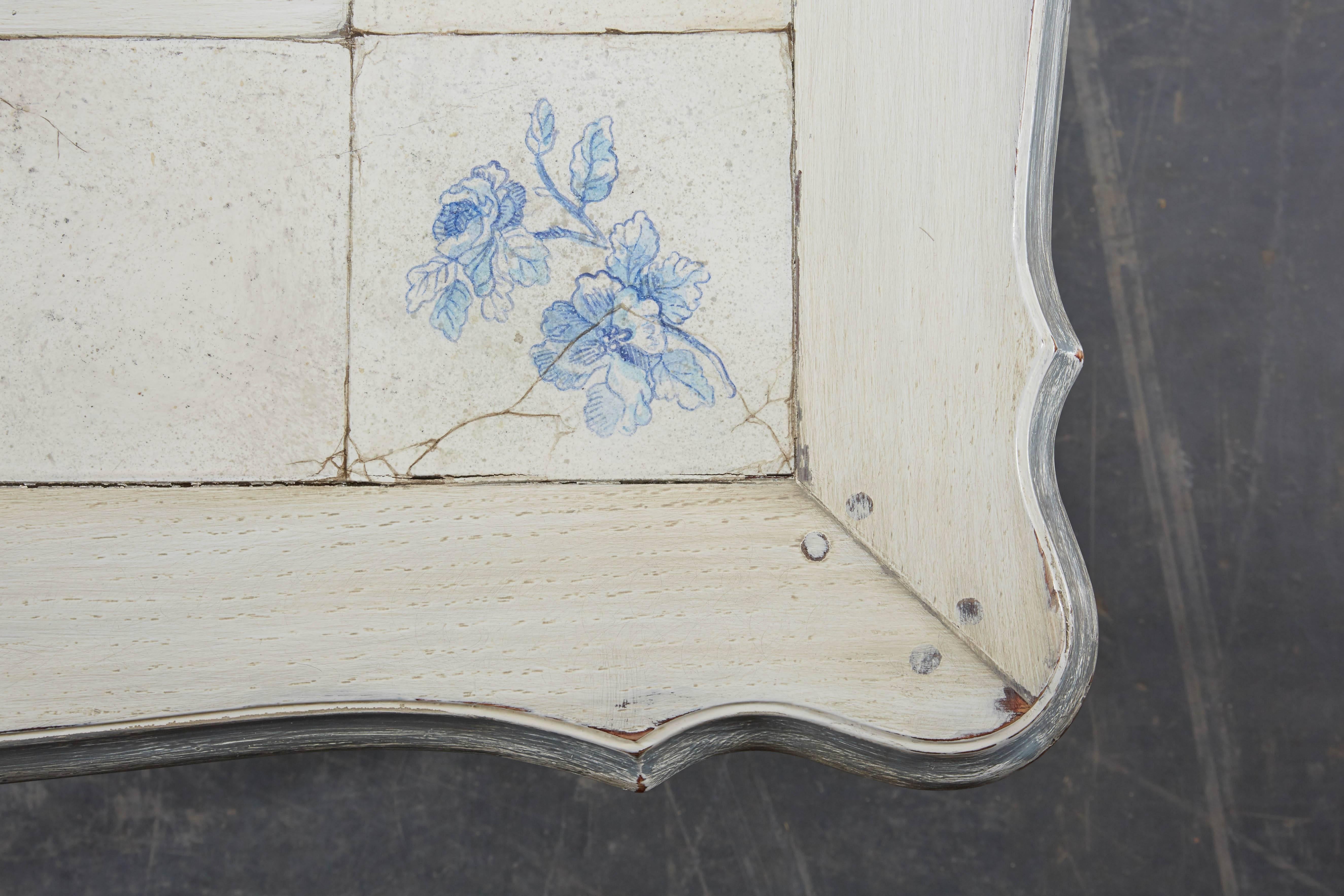 Blue and White Trompe L'oeil Coffee Table 2