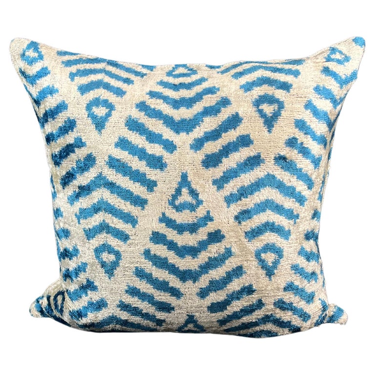 Blue and White Velvet Silk Ikat Pillow Cover For Sale at 1stDibs