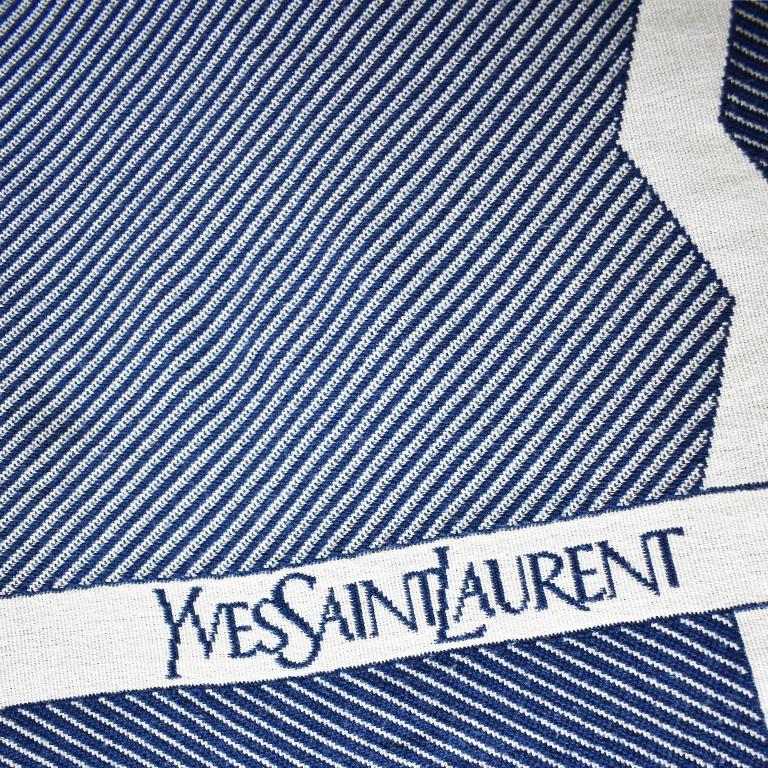 Blau-weiße gewebte YSL Yves Saint Laurent-Decke (amerikanisch) im Angebot