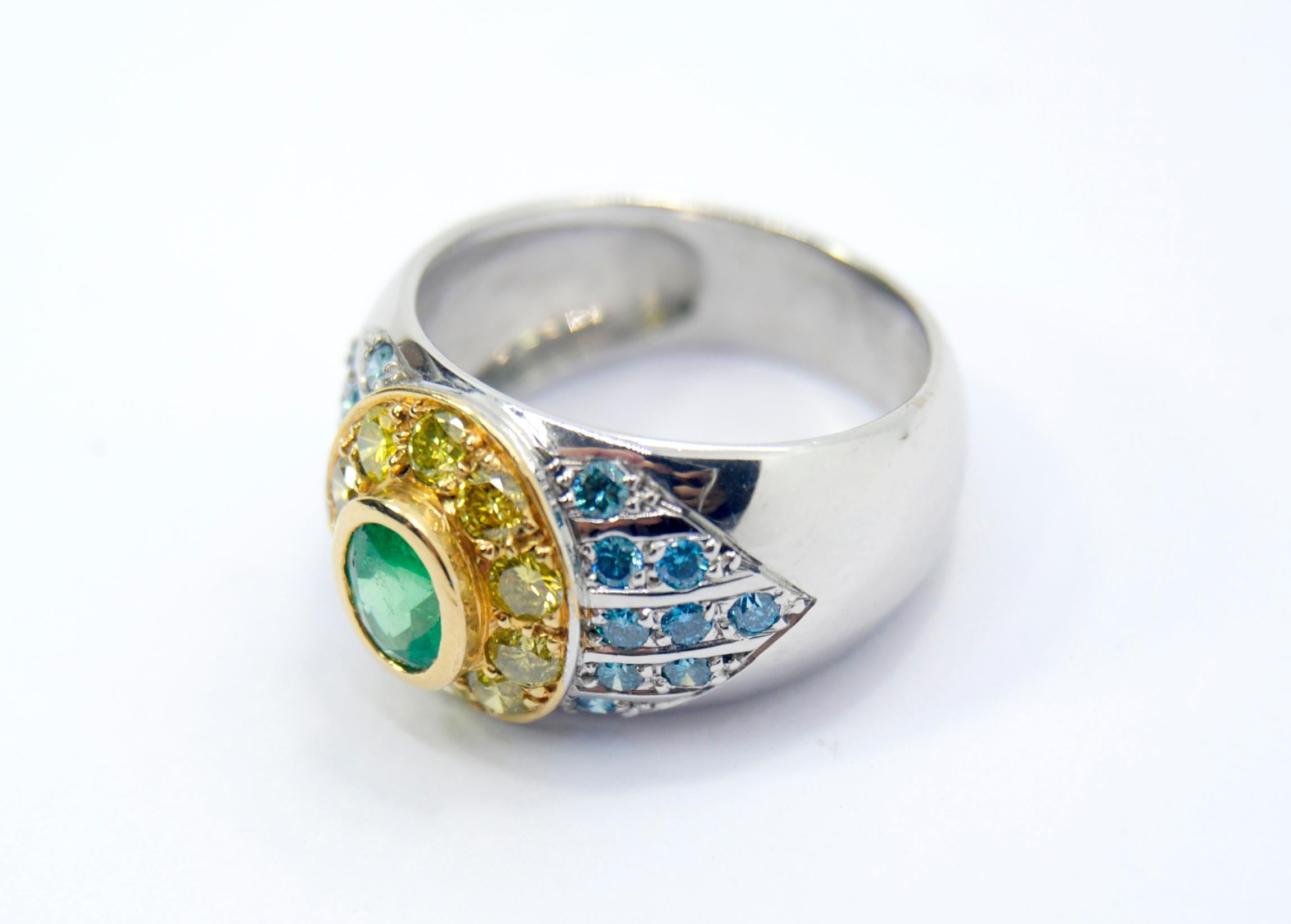 Neoclassical Blue and Yellow Diamonds Pairing with a Tsavorite in an 18 Karat White Gold Ring For Sale