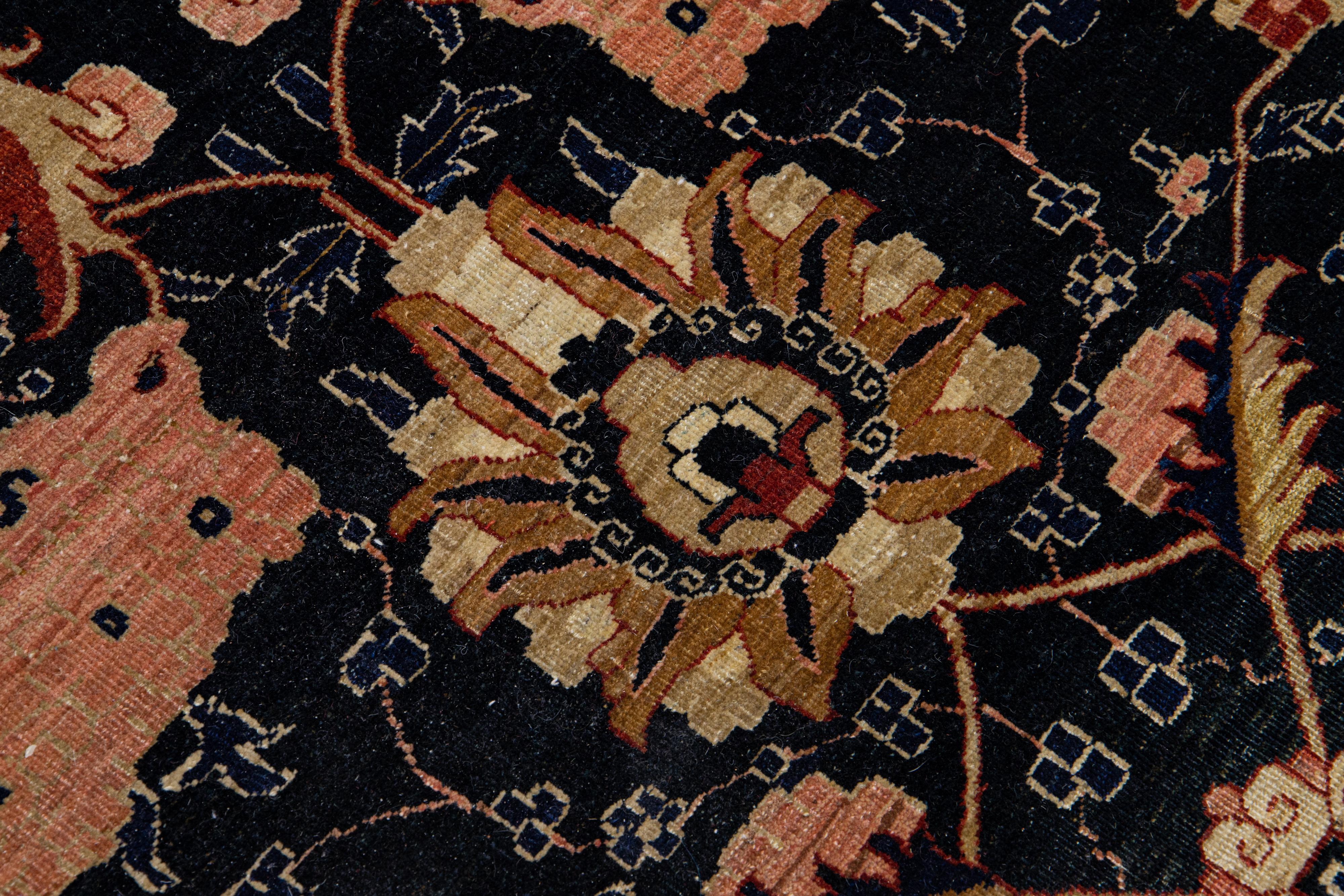 20ième siècle Tapis indien ancien Agra en laine bleu, fabriqué à la main et à motifs floraux en vente