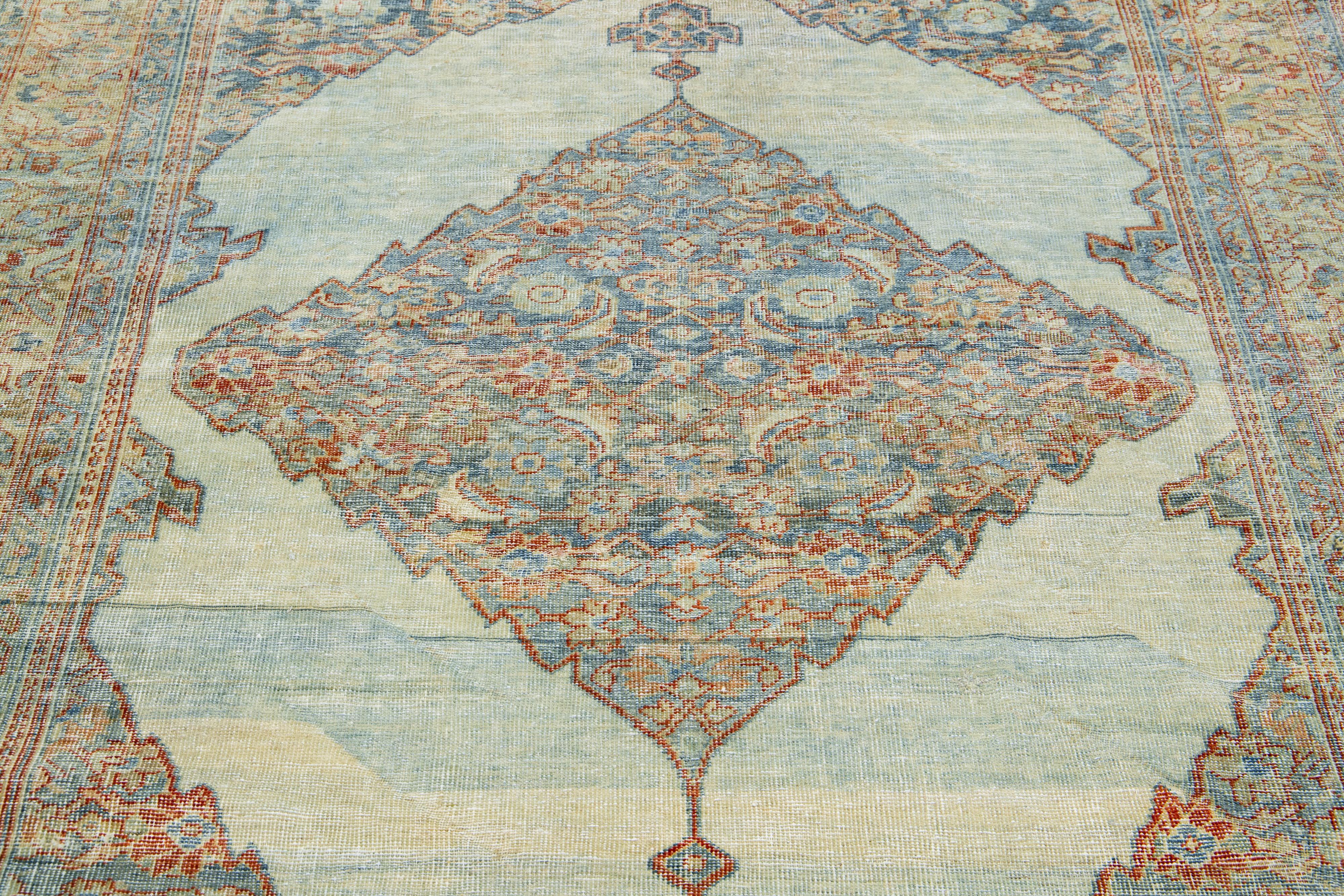 Blue Antique Mahal Handmade Wool Rug with Allover Pattern In Distressed Condition For Sale In Norwalk, CT