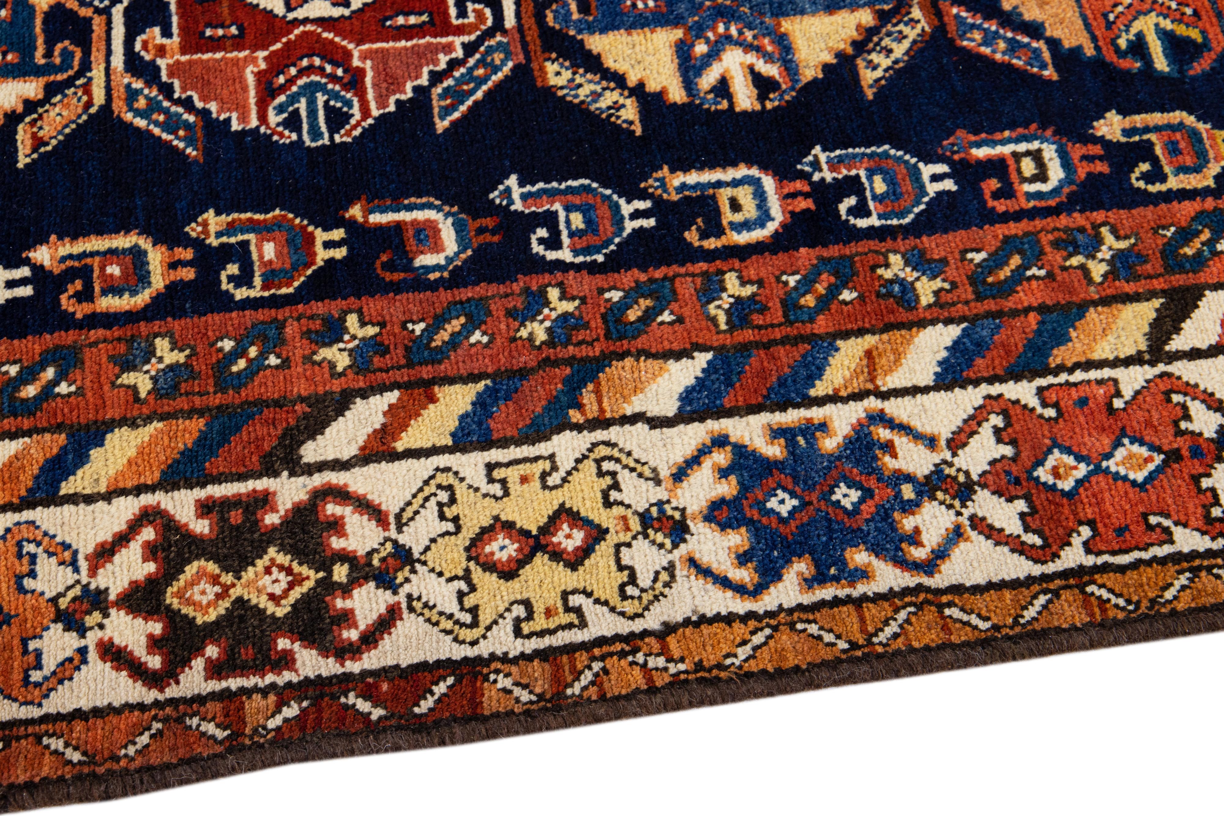 Blauer antiker Malayer Handgefertigter Woll-Läufer im Stammes-Design im Zustand „Gut“ im Angebot in Norwalk, CT