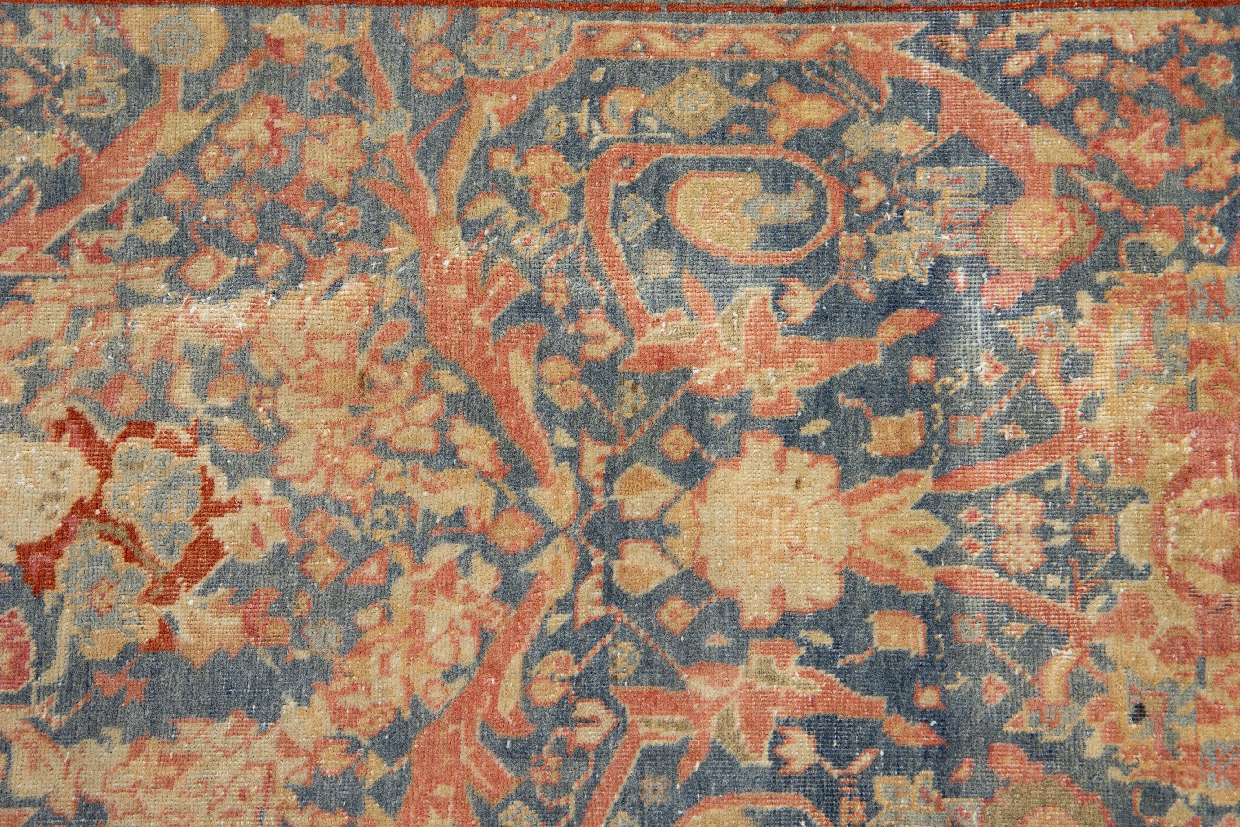 Tapis persan Mahal ancien fait à la main avec motif sur toute la surface en vente 6