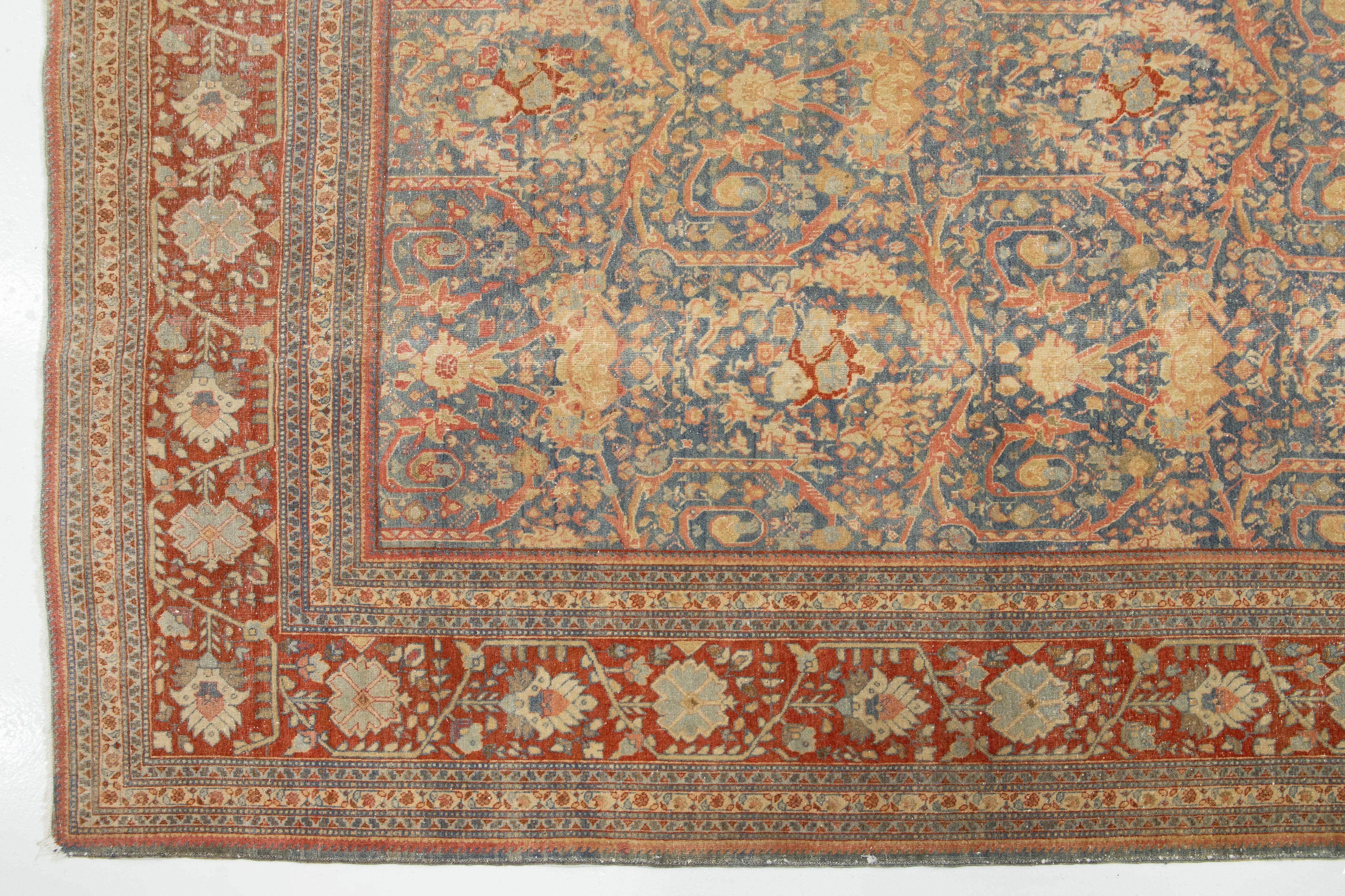Tapis persan Mahal ancien fait à la main avec motif sur toute la surface Bon état - En vente à Norwalk, CT