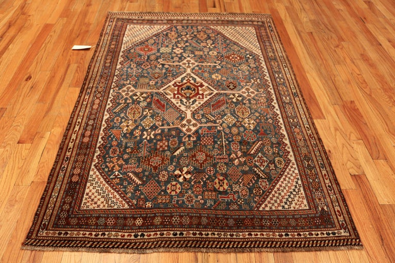 Blue Antique Persian Qashqai Rug. Size: 4 ft 10 in x 7 ft 2 in For Sale 1
