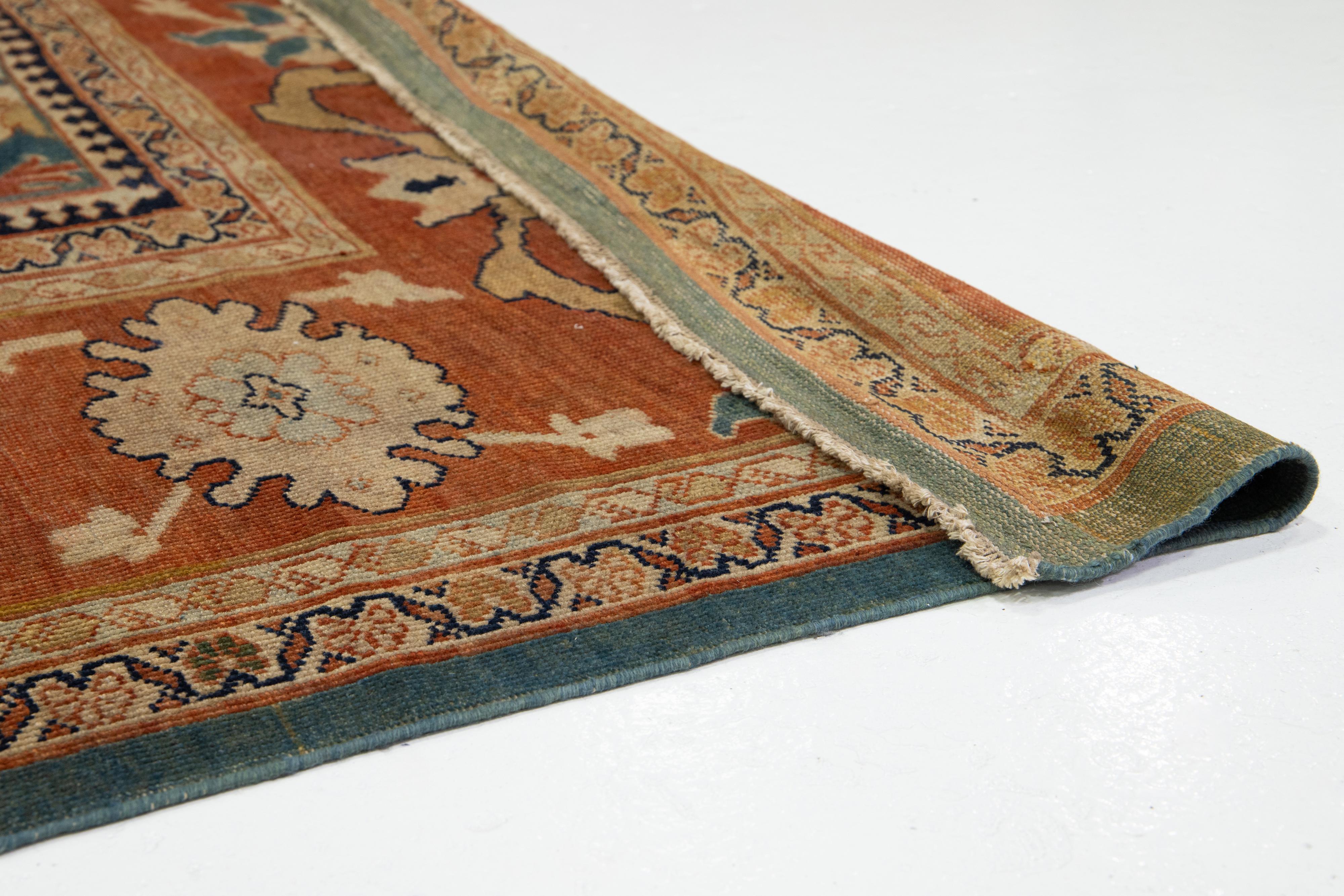 Tapis persan ancien Sultanabad en laine bleu, fabriqué à la main, datant des années 1900 Excellent état - En vente à Norwalk, CT