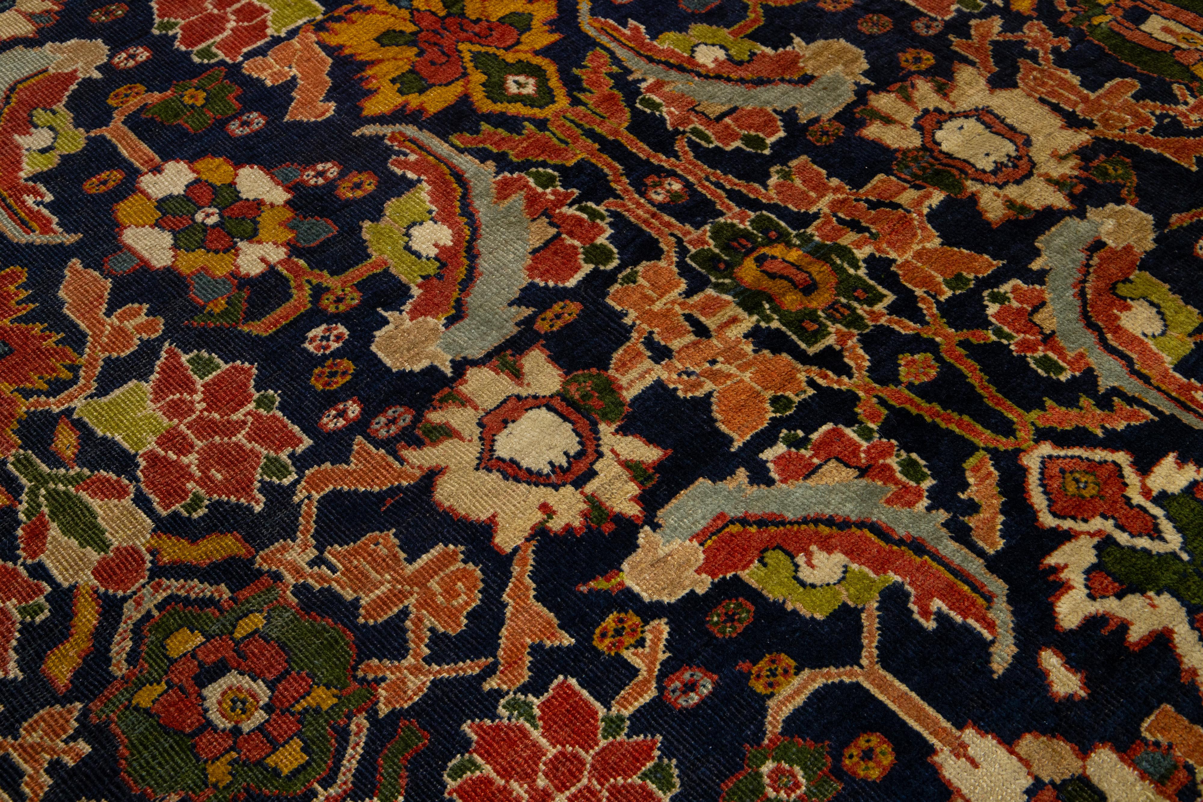 Blue Antique Persian Sultanabad Wool Rug From the 1880s With Floral Motif For Sale 3