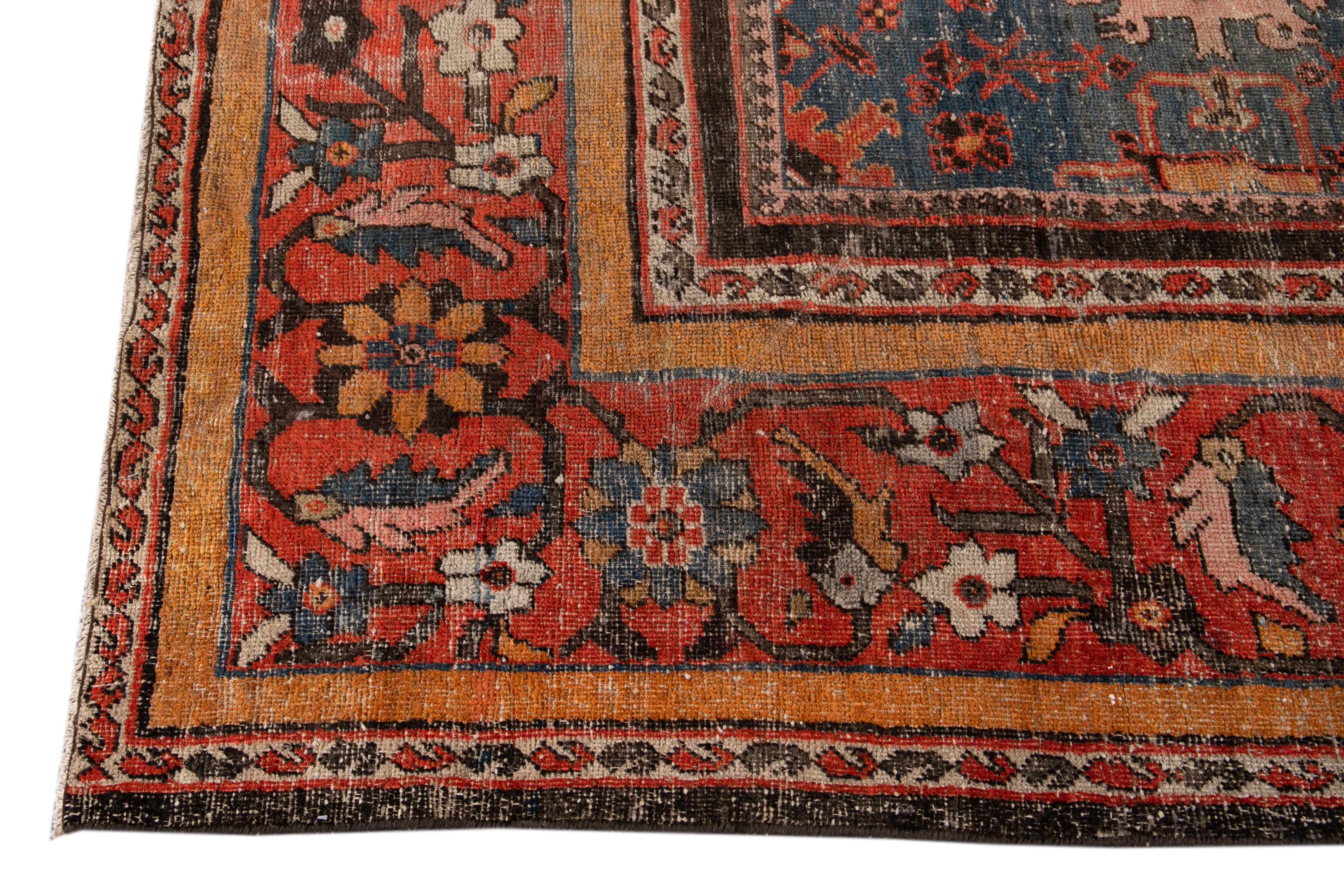 Blue Antique Mahal Wool Rug In Distressed Condition In Norwalk, CT